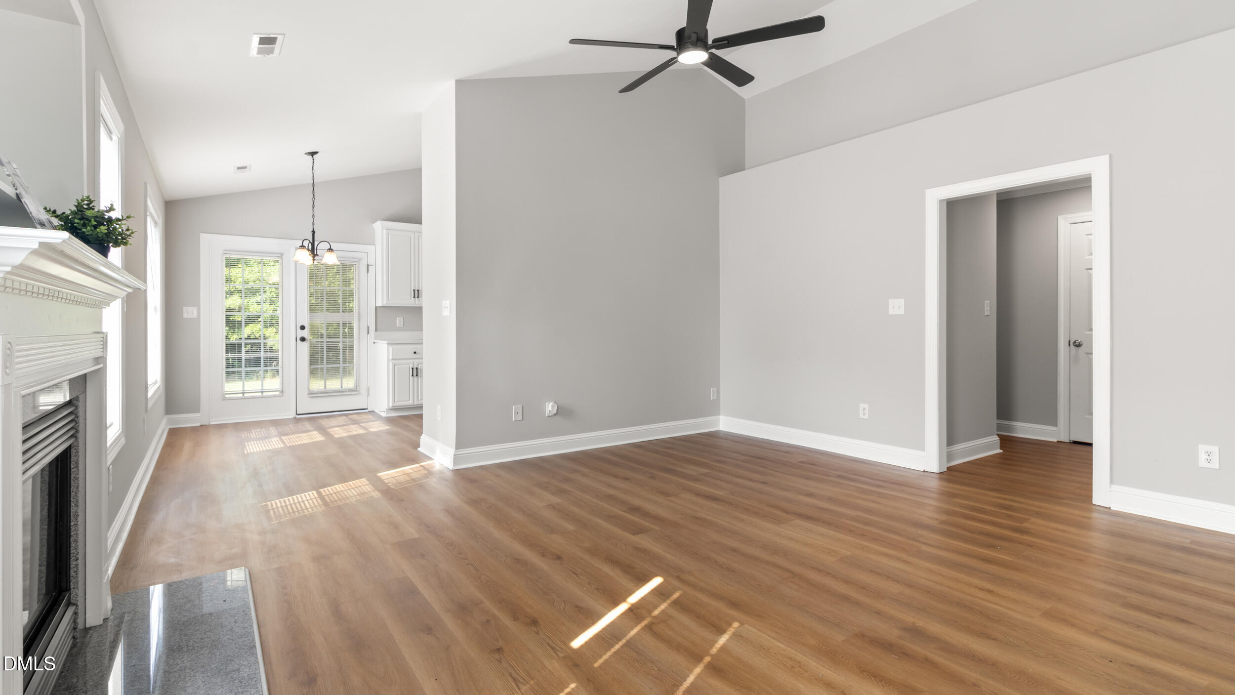 4109 Huntsmoor Lane Property Photo 7