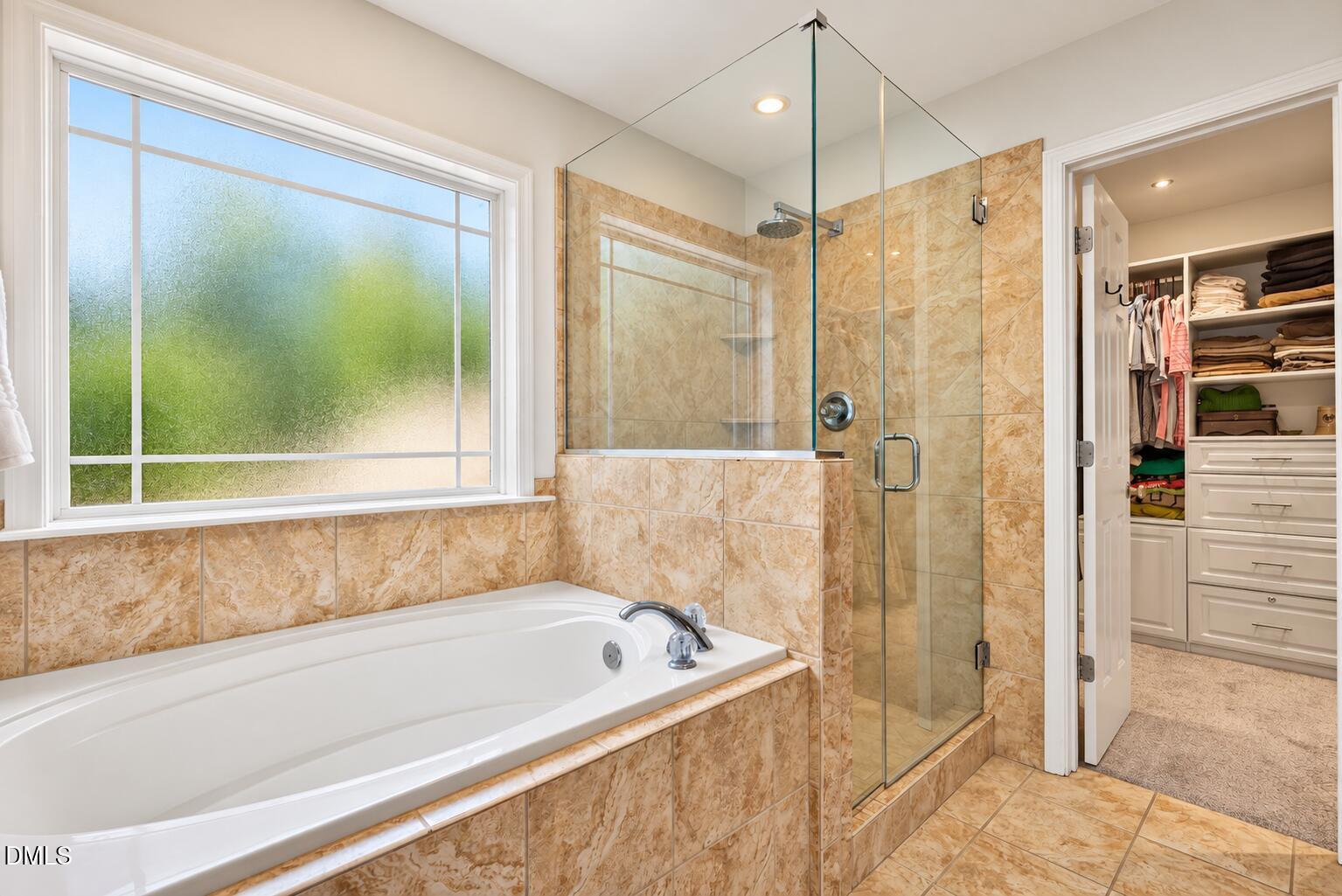 9008 Aspen Glen Court Property Photo 12