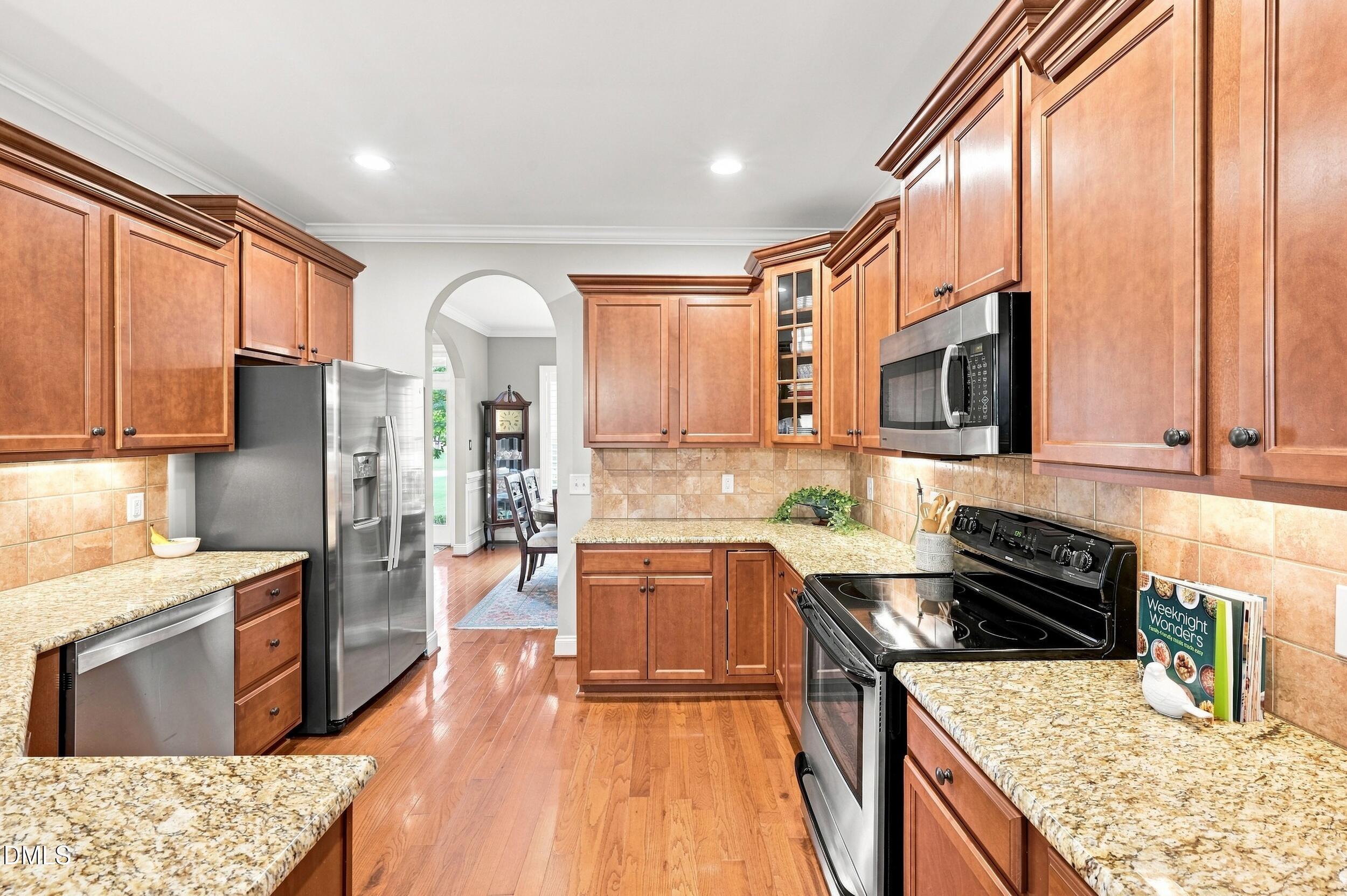 20 James Joyce Court Property Photo 4