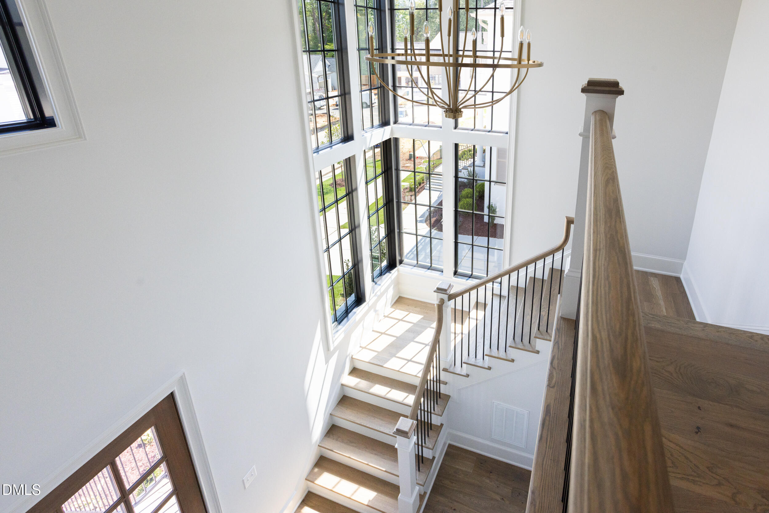 2009 Cotswood Lane Property Photo 5