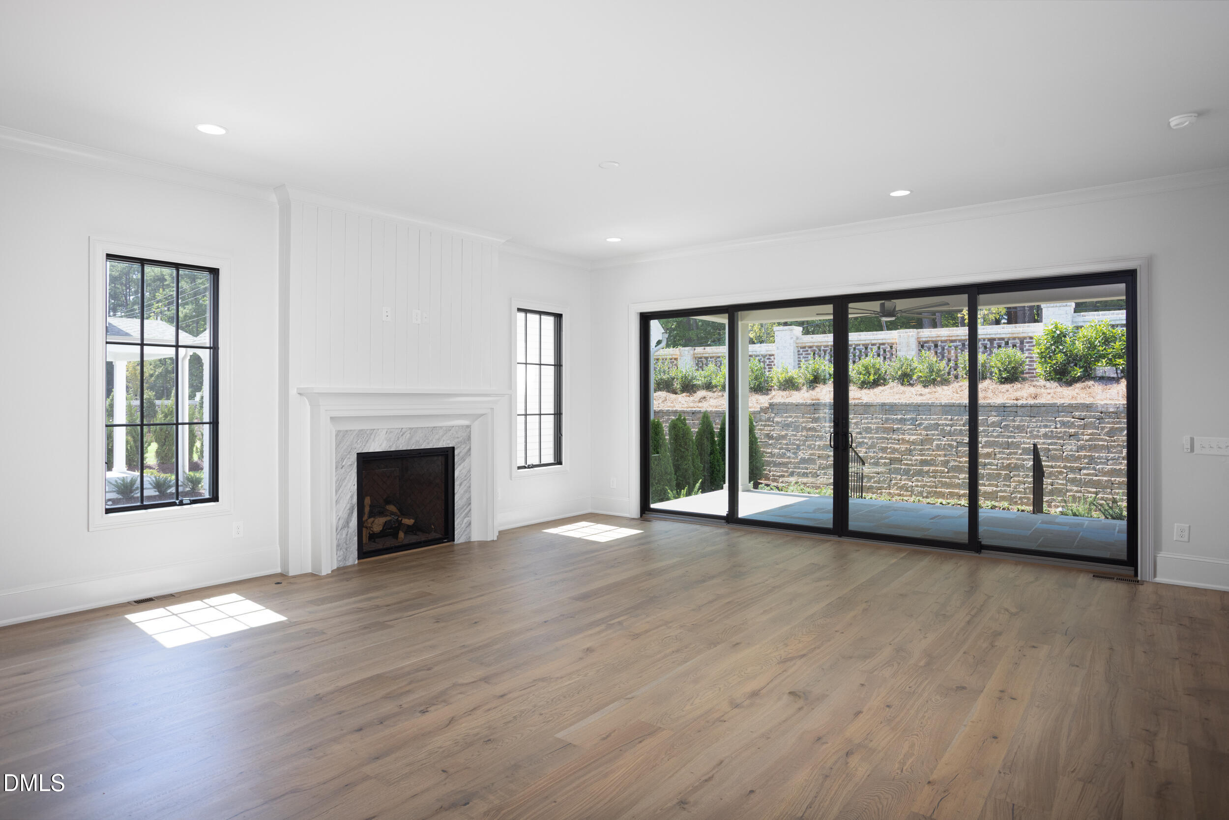 2009 Cotswood Lane Property Photo 13