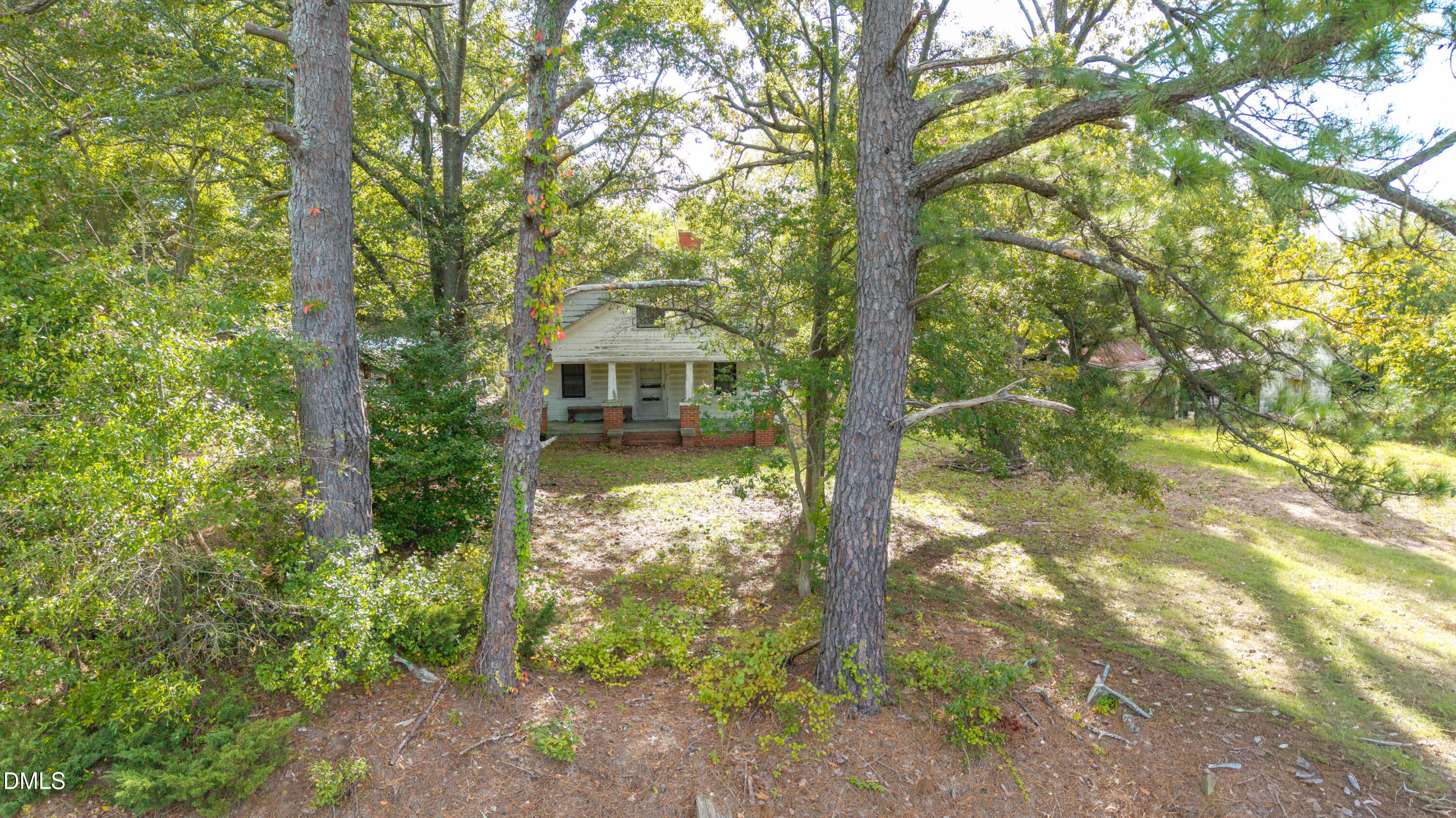 1703 Parkertown Road A Property Photo 1