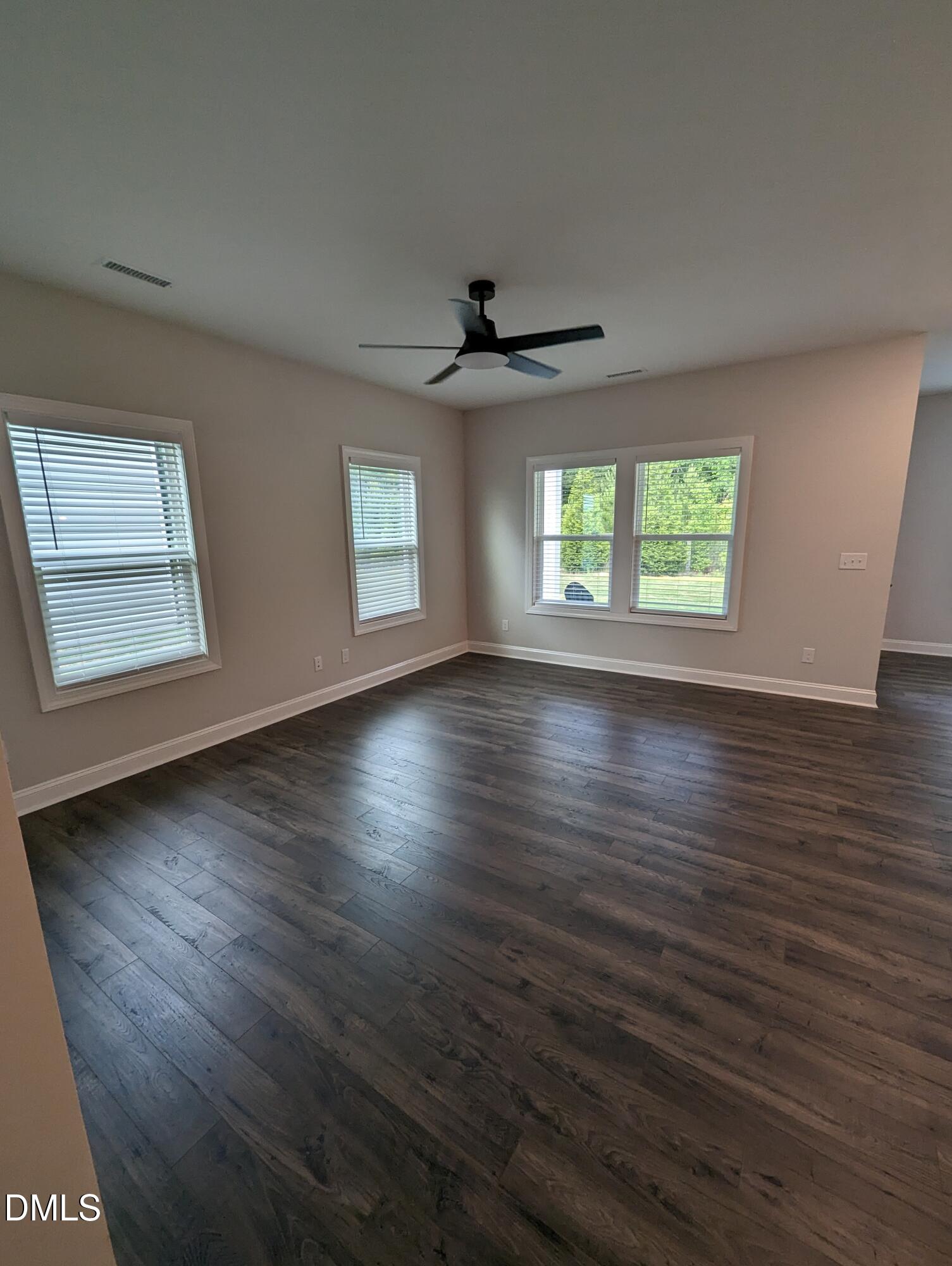 506 Barrington Row Avenue Property Photo 9