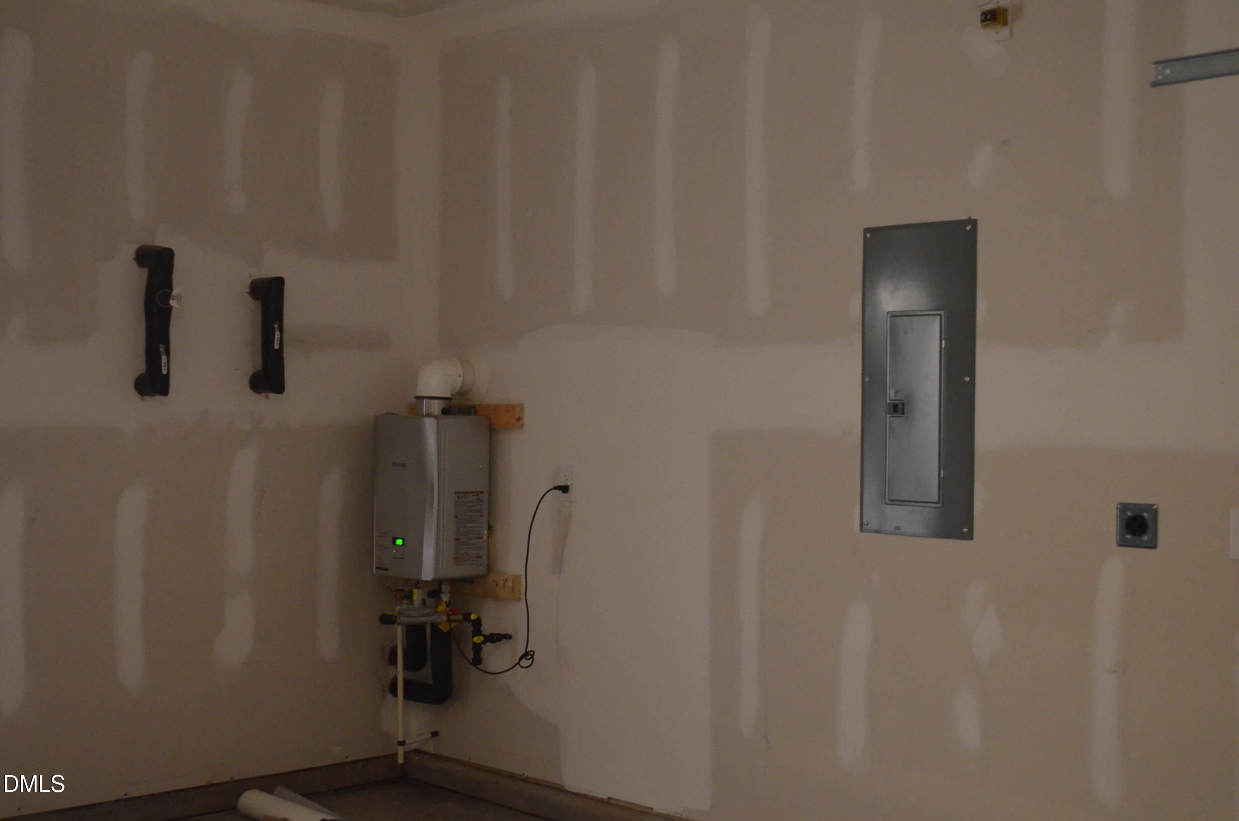 421 Ashley Run Property Photo 24