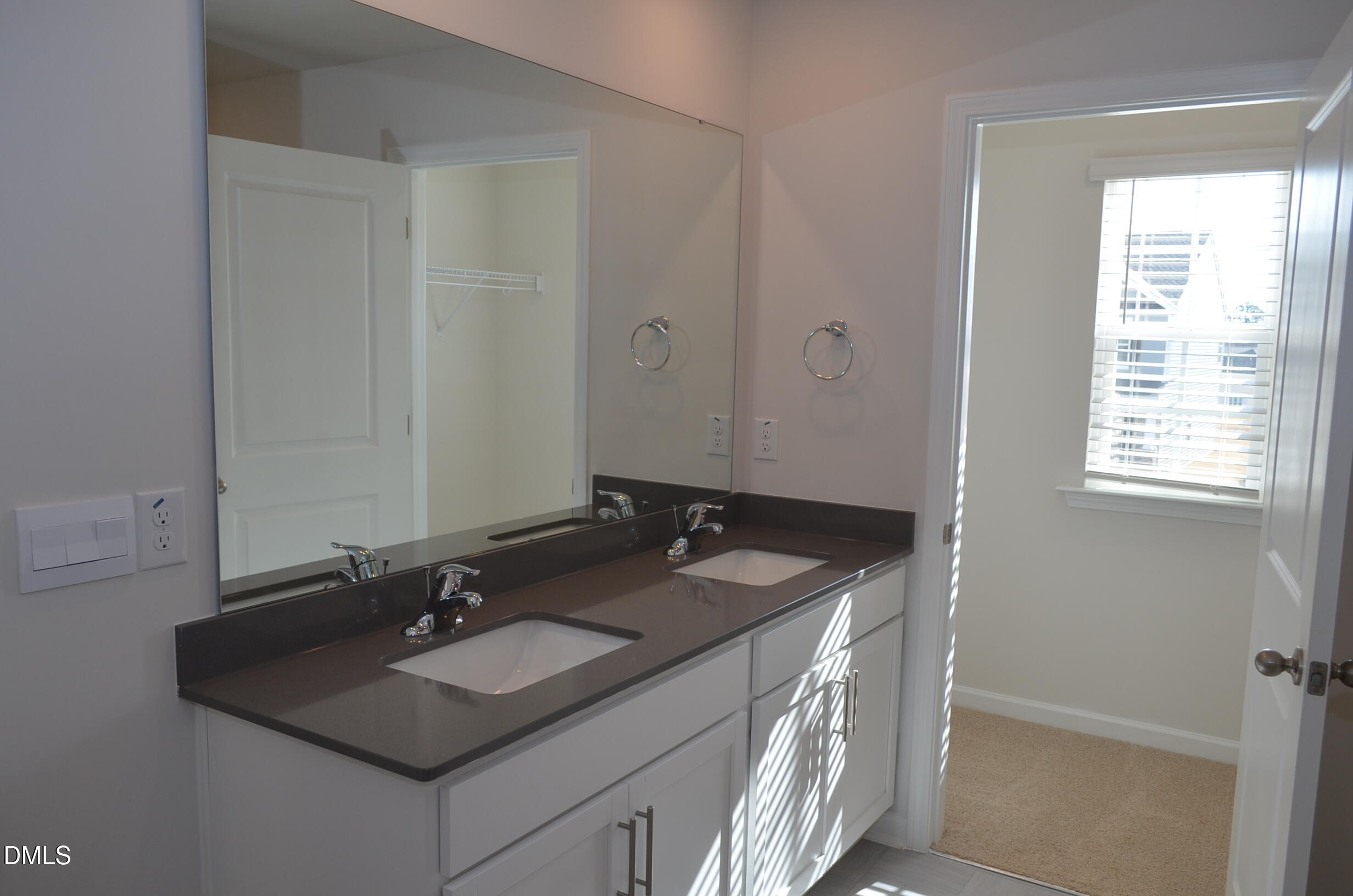 421 Ashley Run Property Photo 33