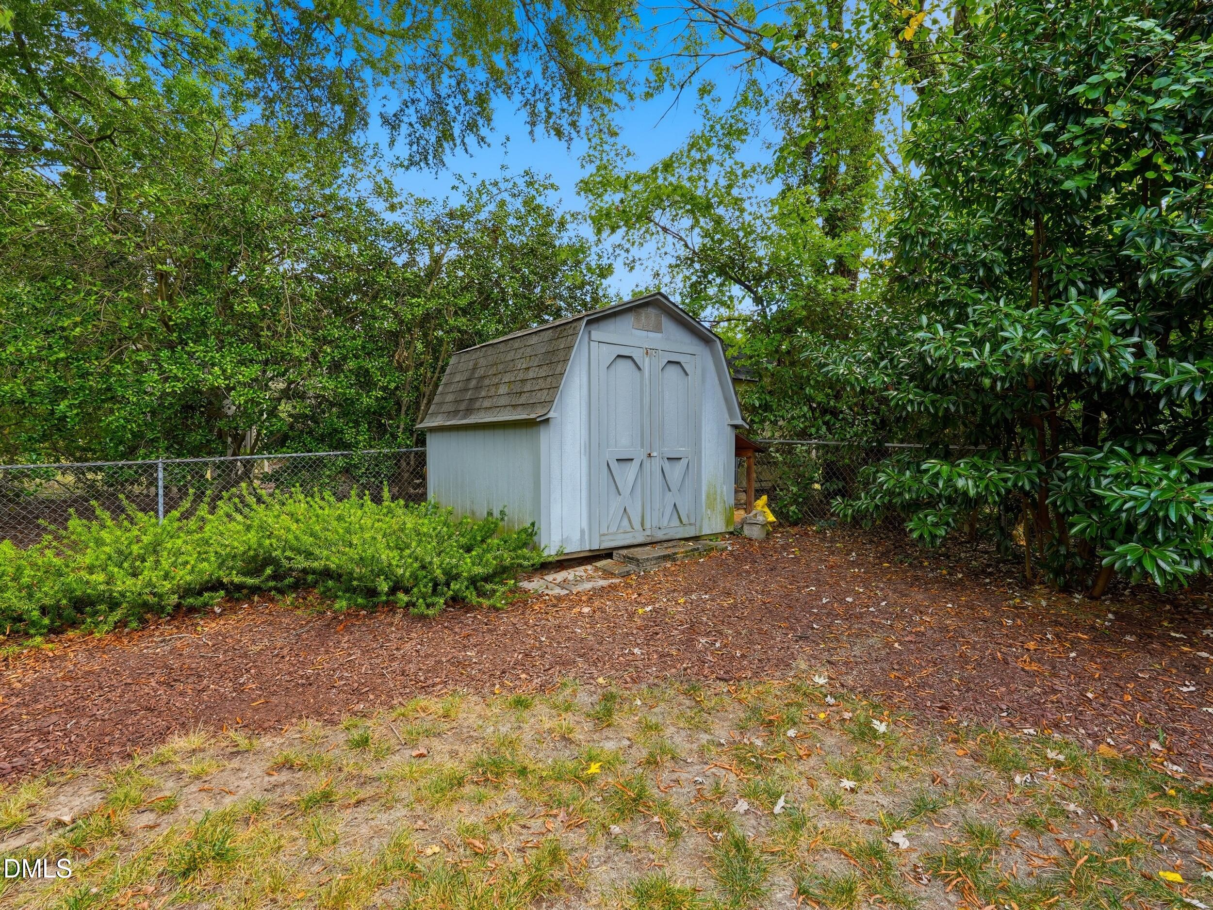 1008 Indian Trail Drive Property Photo 33