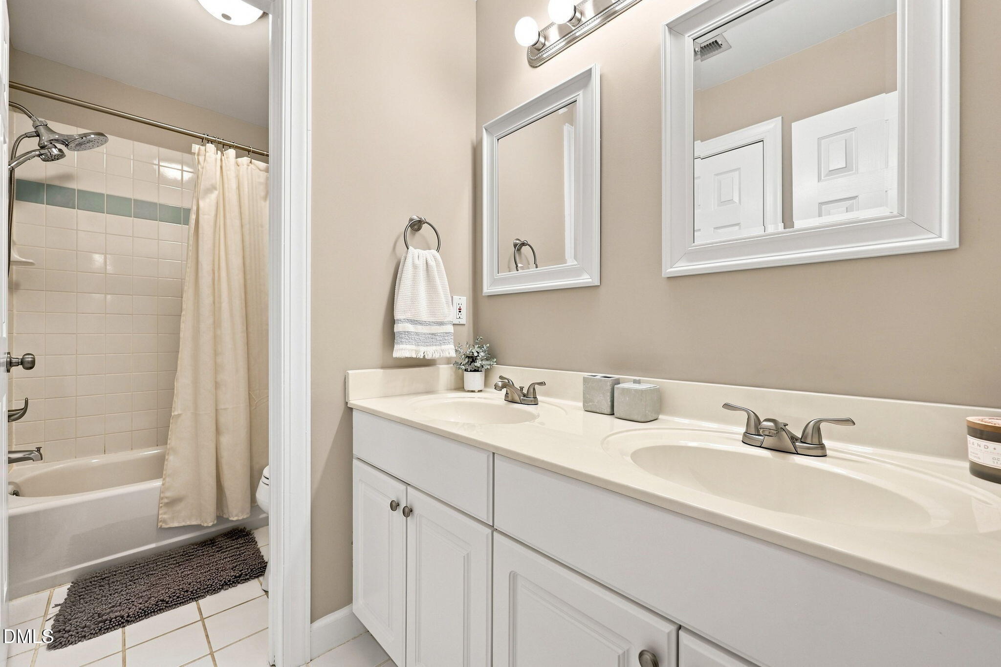 4220 Glen Erin Way Property Photo 26