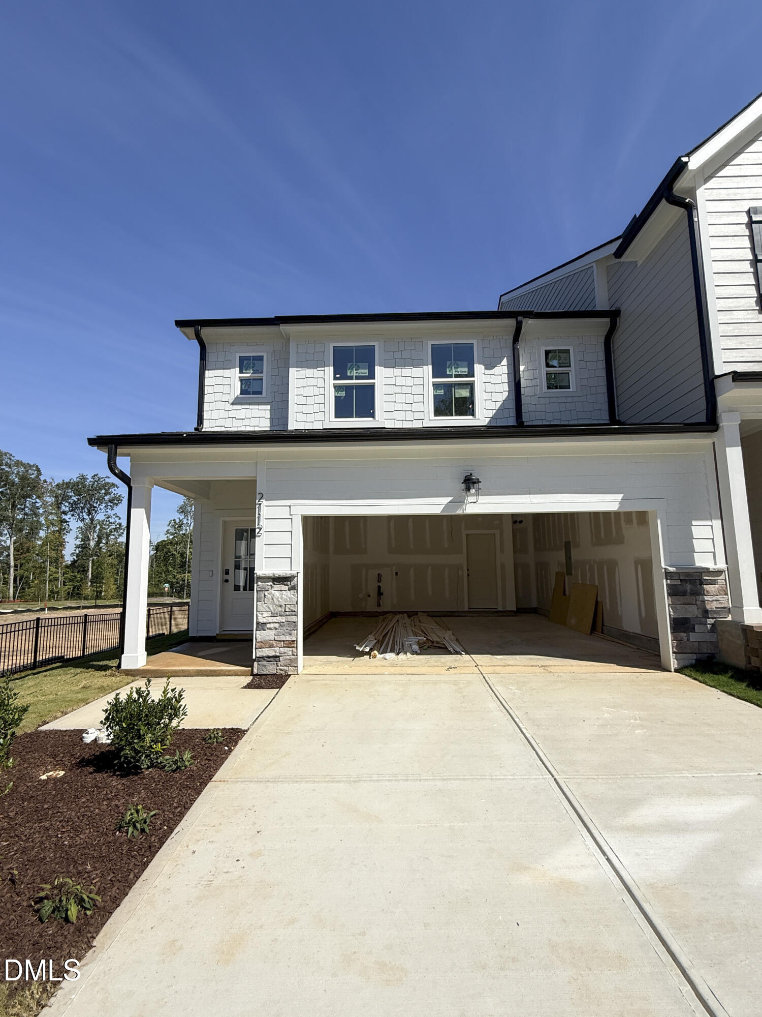 2112 Shaded Knoll Road Property Photo 1