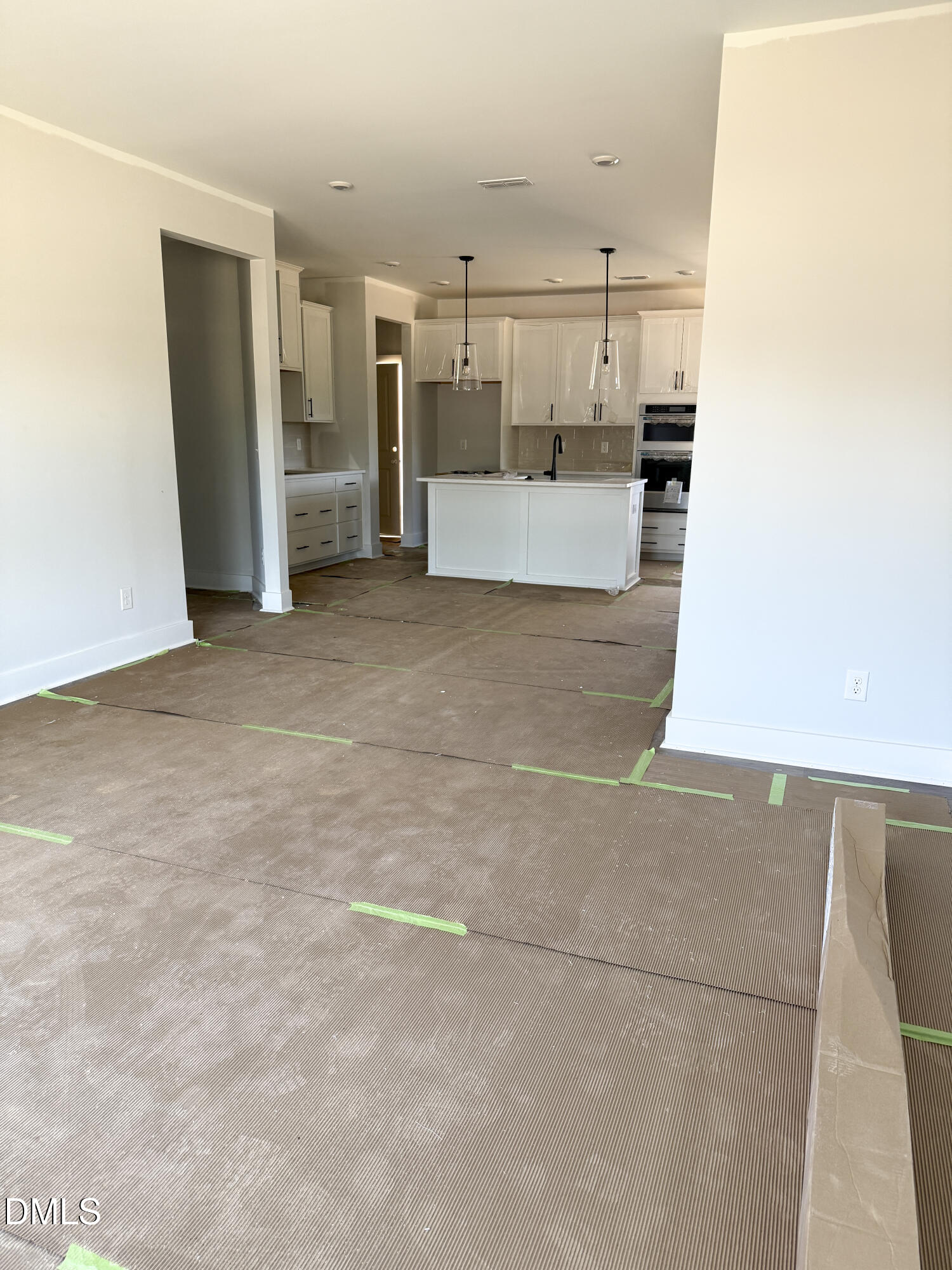 2112 Shaded Knoll Road Property Photo 7