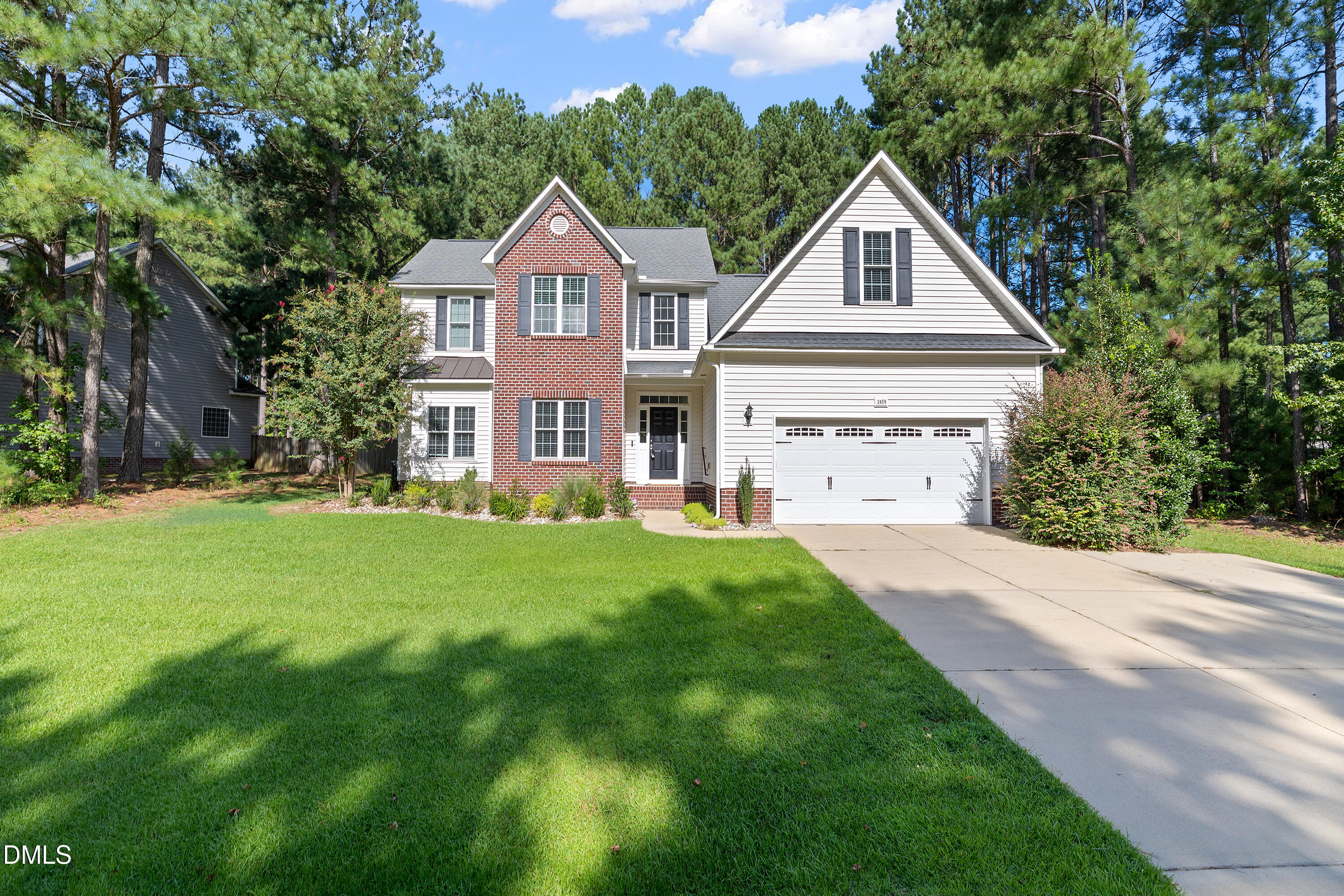 2458 Valley Drive Property Photo 4