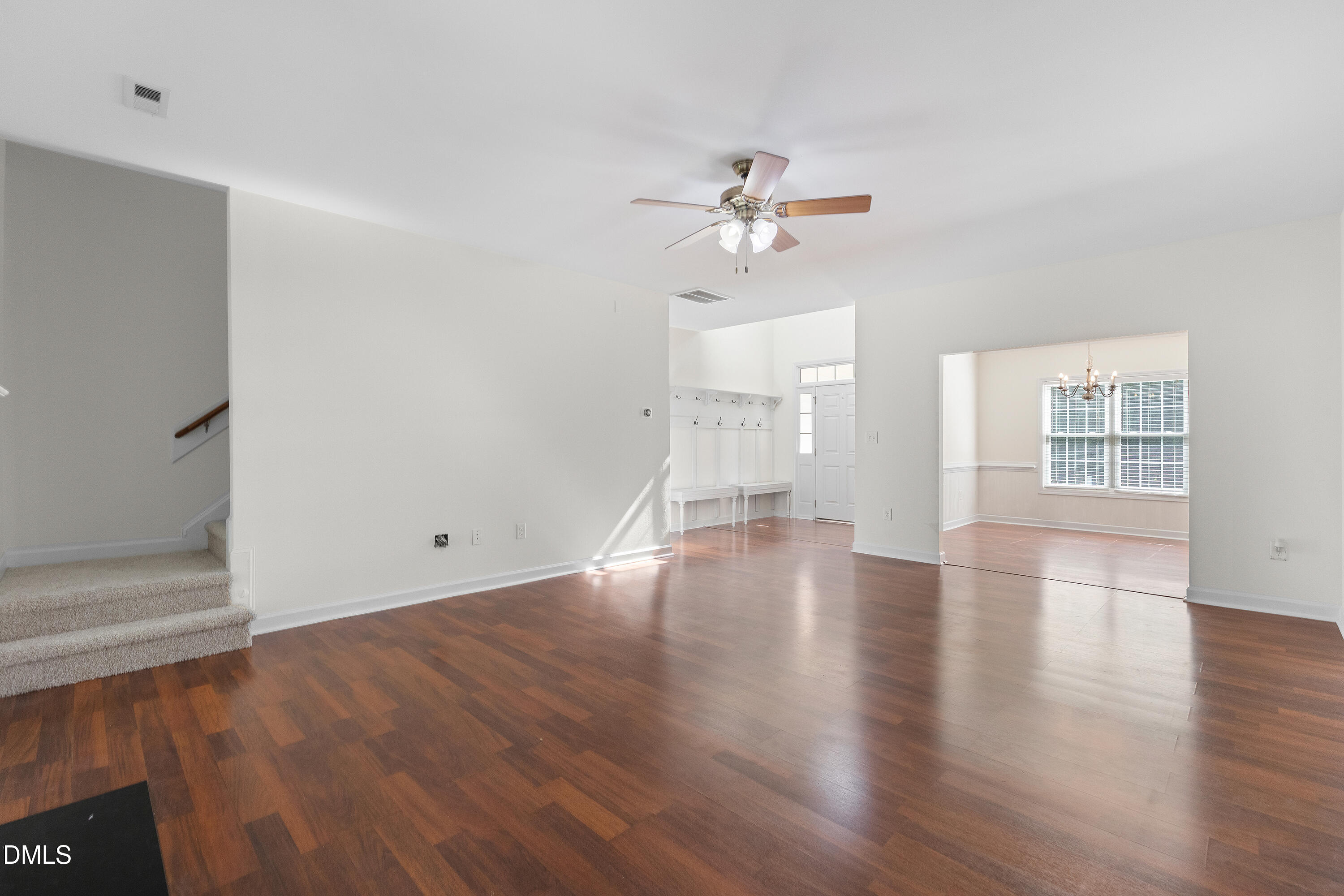 2458 Valley Drive Property Photo 17
