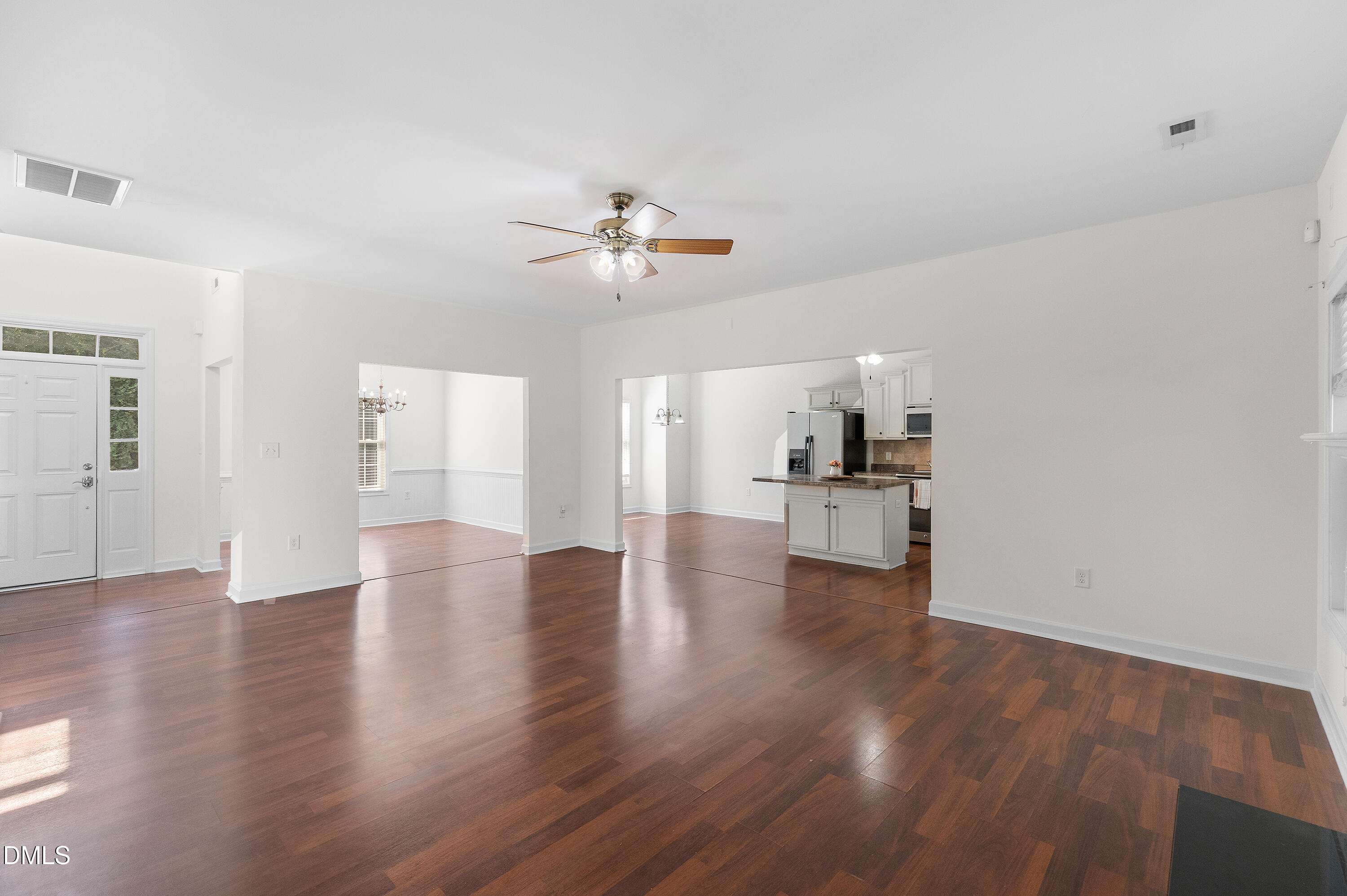 2458 Valley Drive Property Photo 18