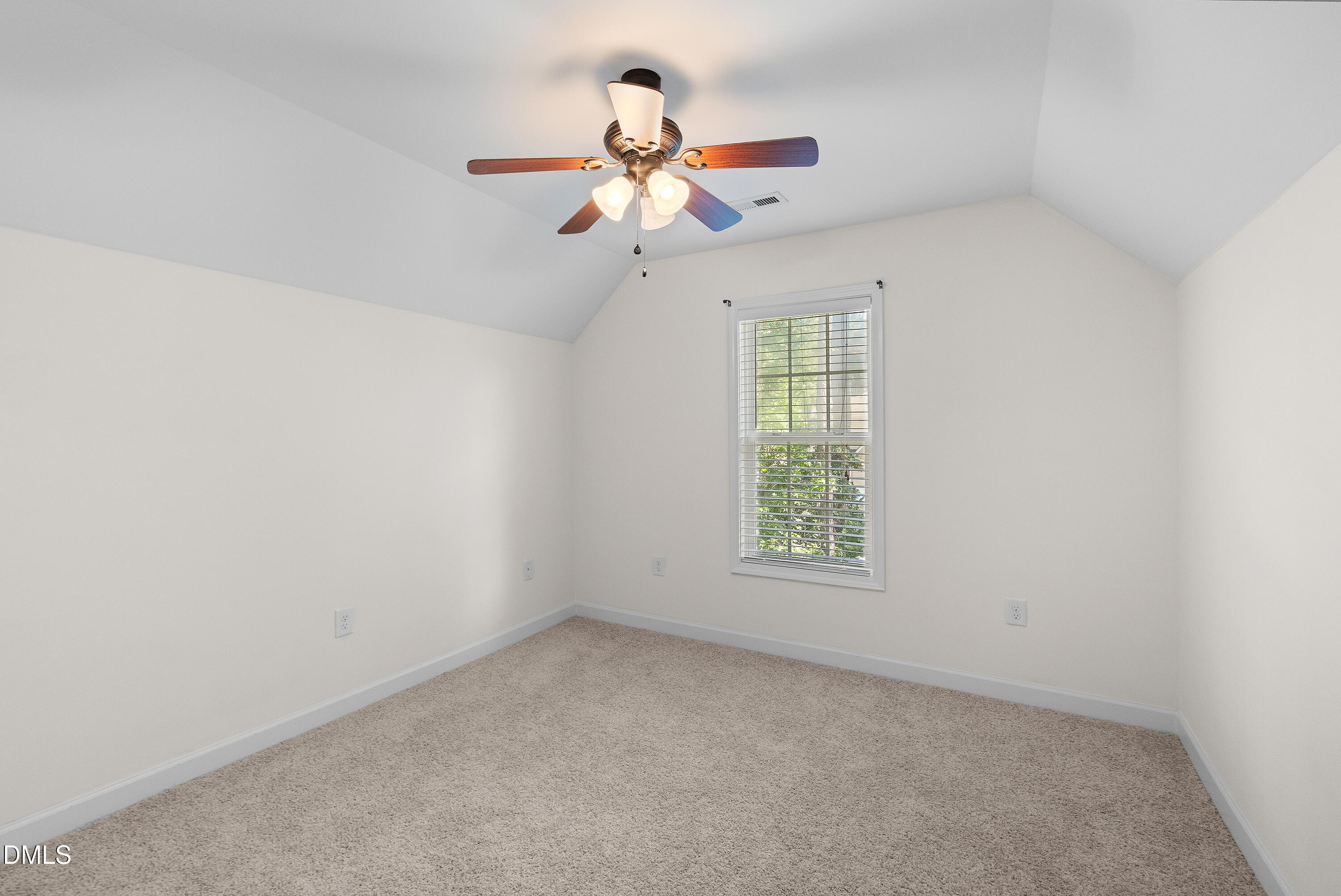 2458 Valley Drive Property Photo 42
