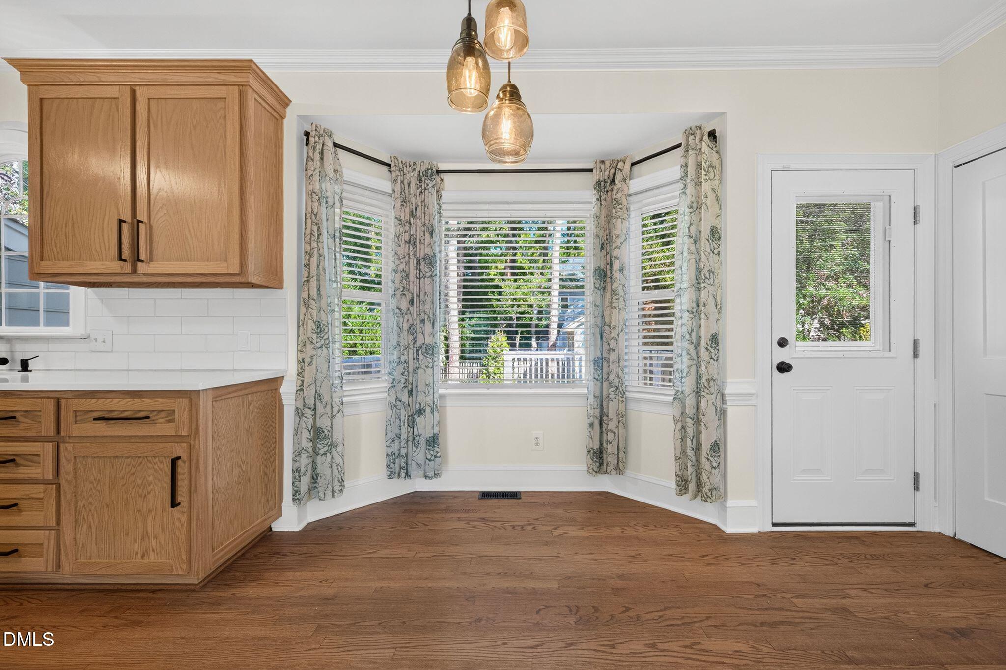 7105 Glendower Road Property Photo 10