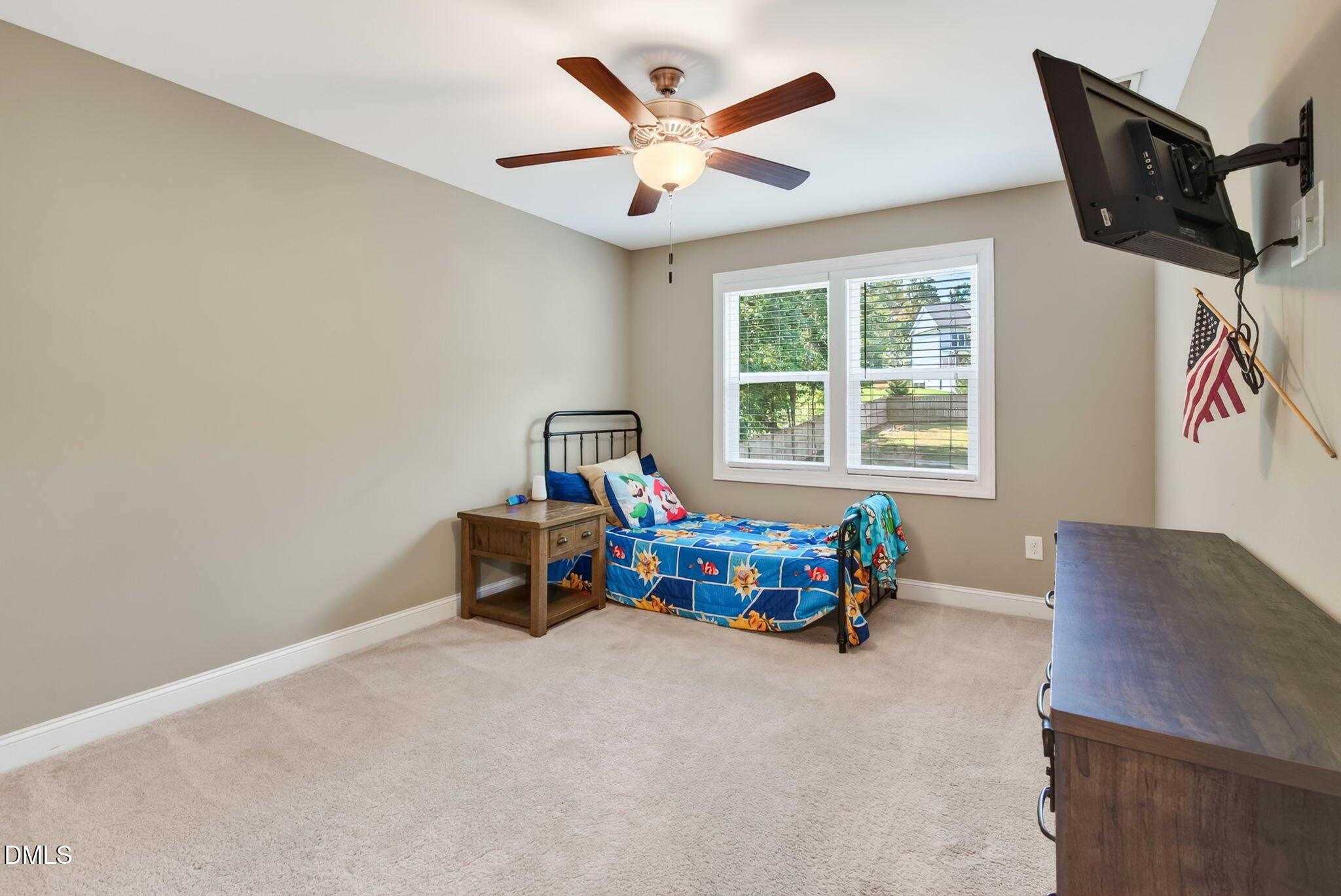 5520 Fantasy Moth Drive Property Photo 16