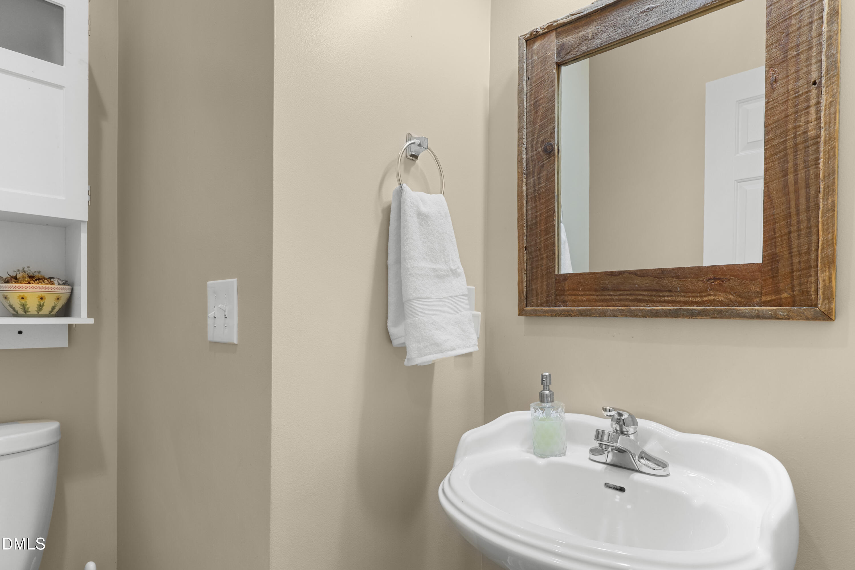 1012 Princeton View Lane Property Photo 14