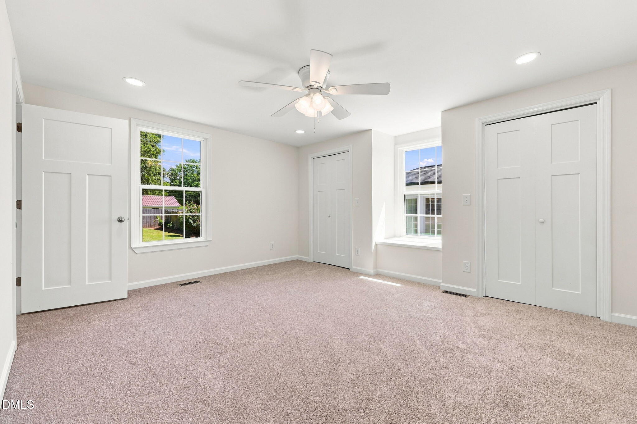 503 Old Post Road Property Photo 28