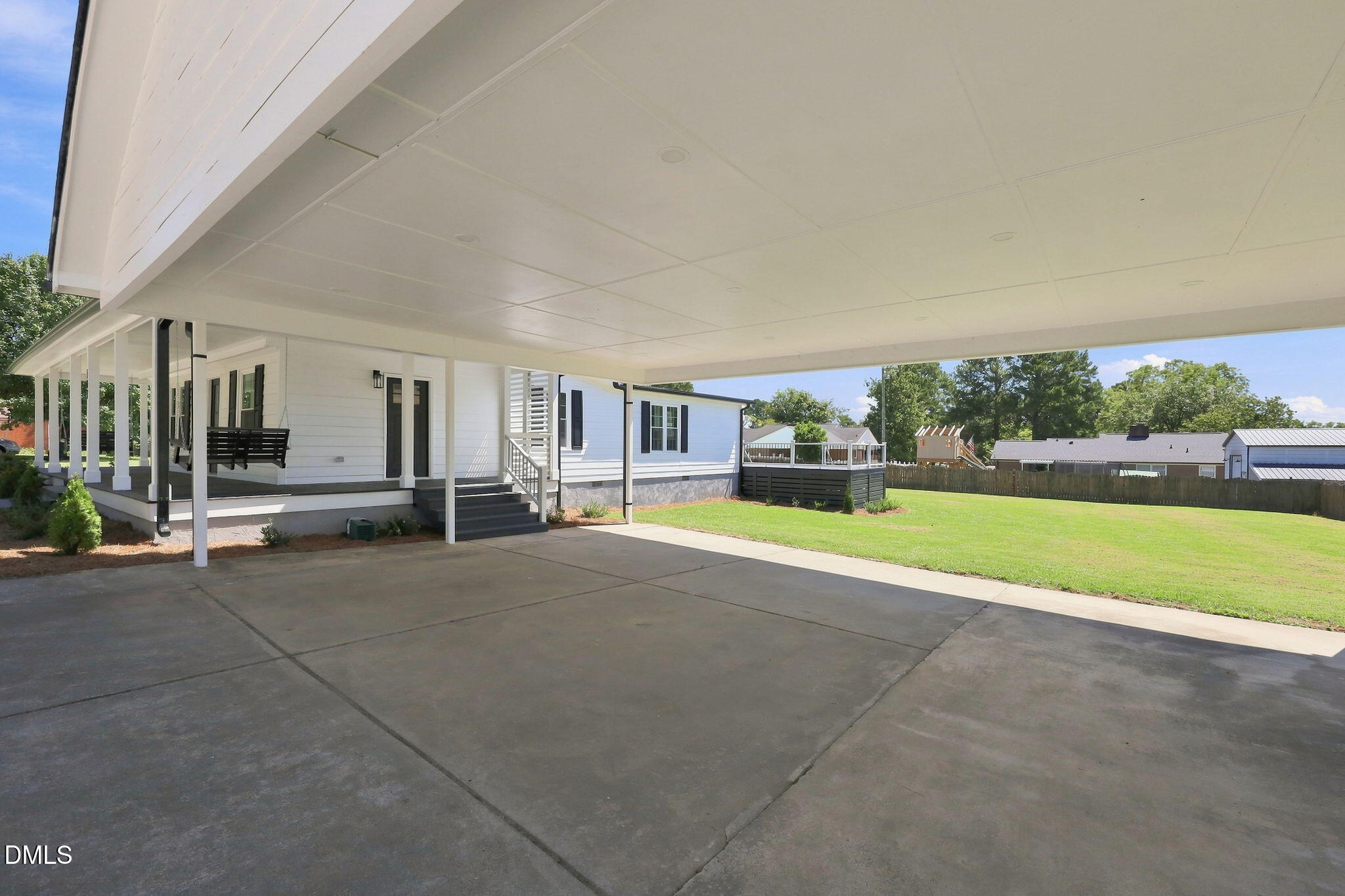 503 Old Post Road Property Photo 35