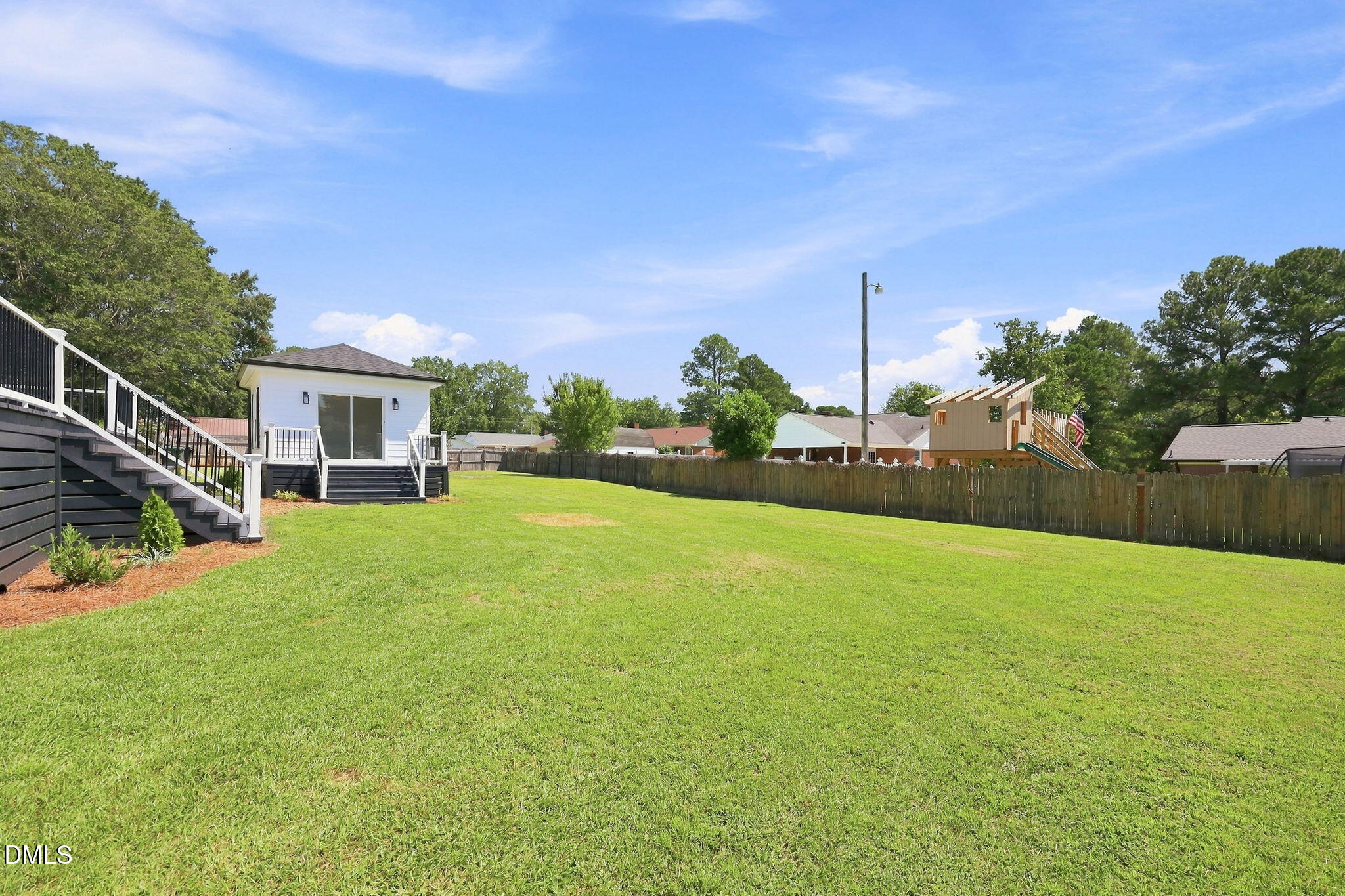 503 Old Post Road Property Photo 36