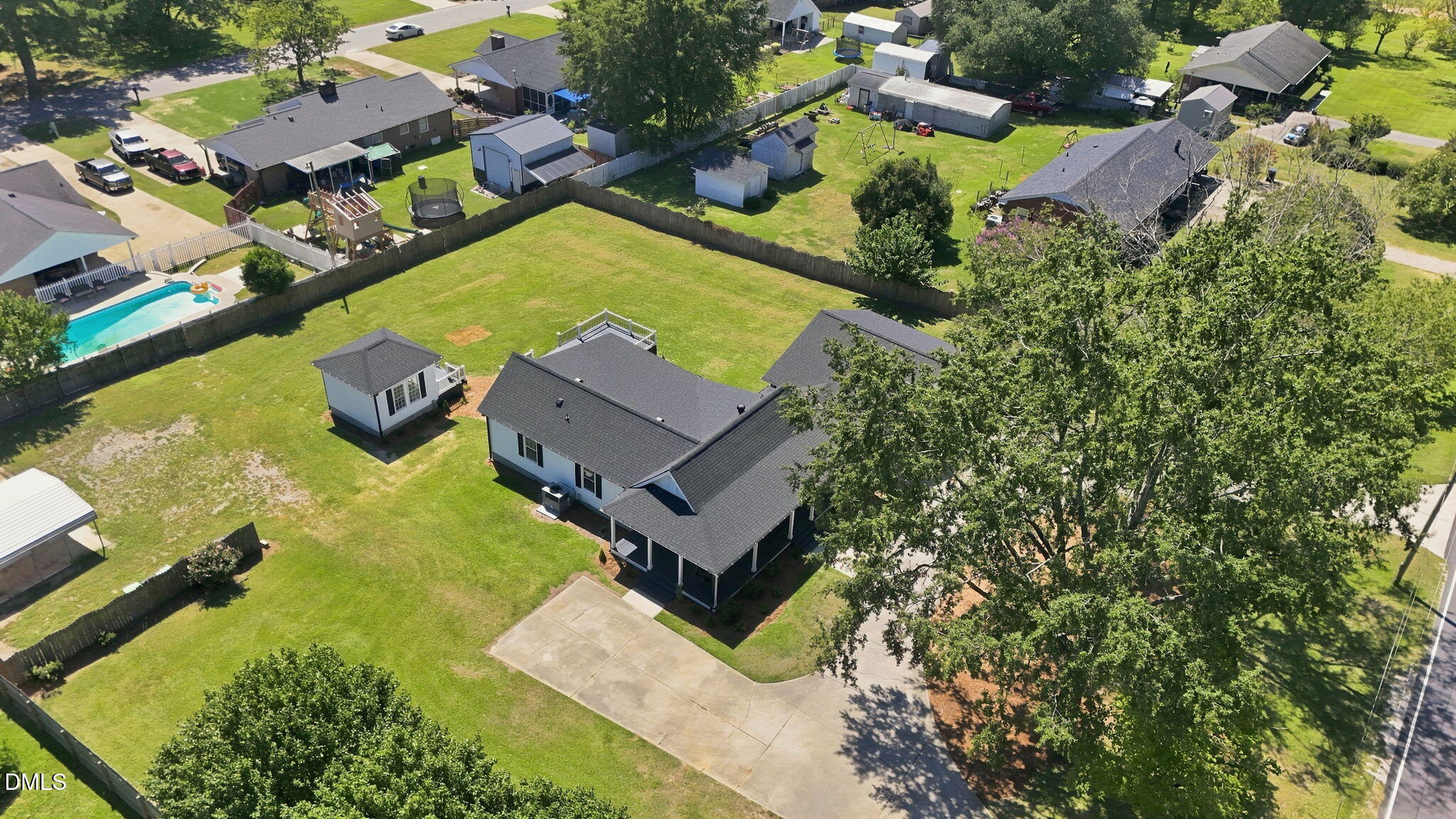 503 Old Post Road Property Photo 46