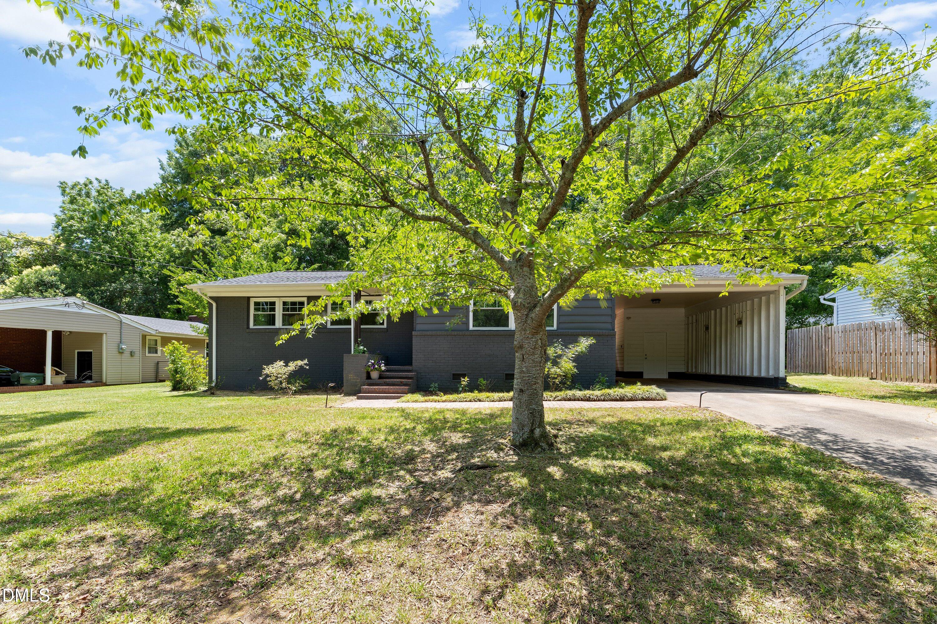 1006 Barbara Drive Property Photo 3