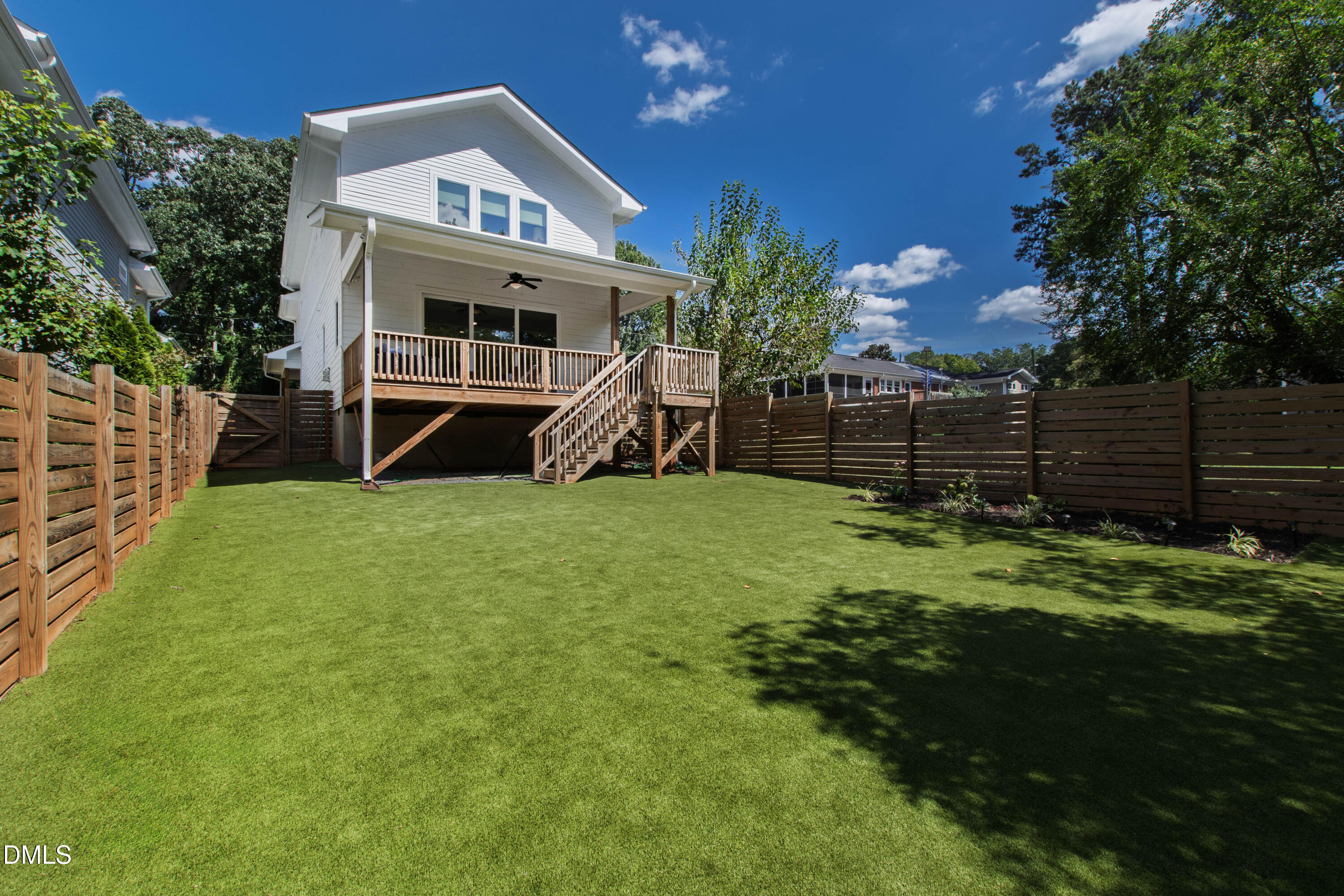 315 Grand Avenue Property Photo 6