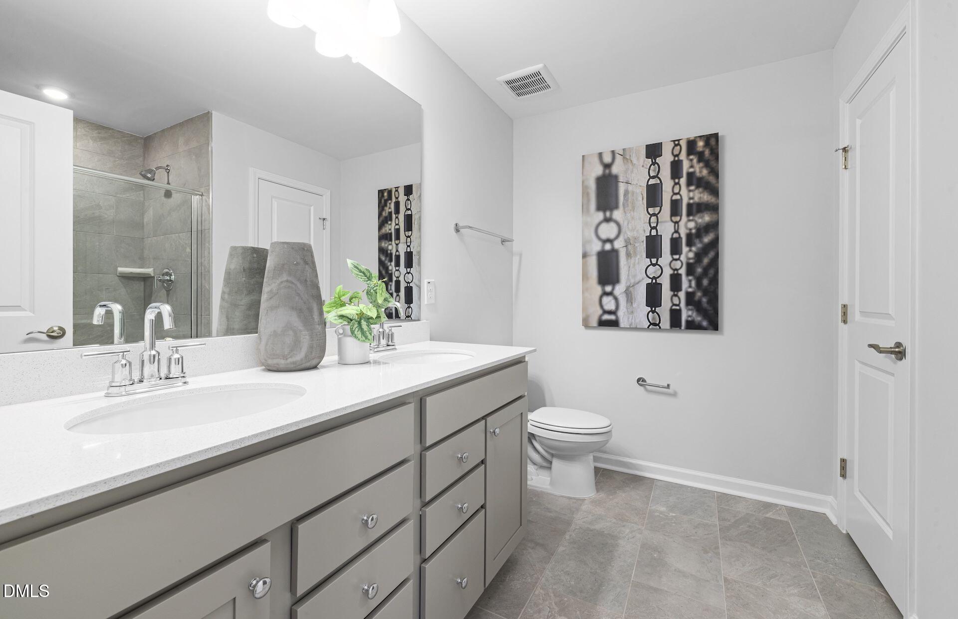805 Crews Court Property Photo 13