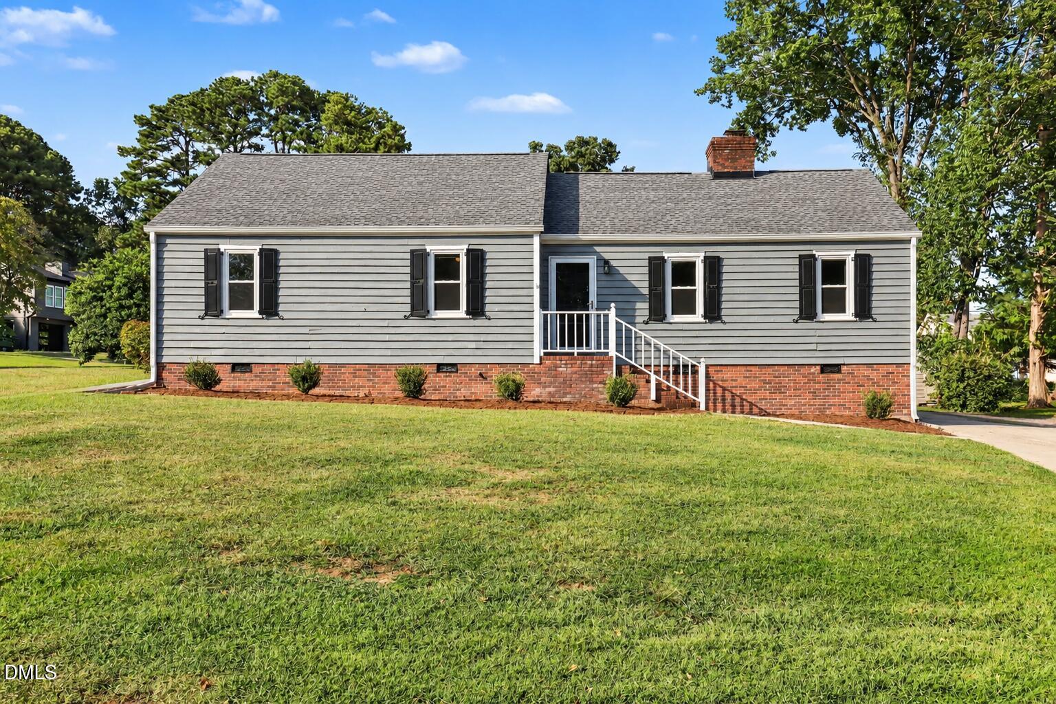 6901 Three Bridges Circle Property Photo 1