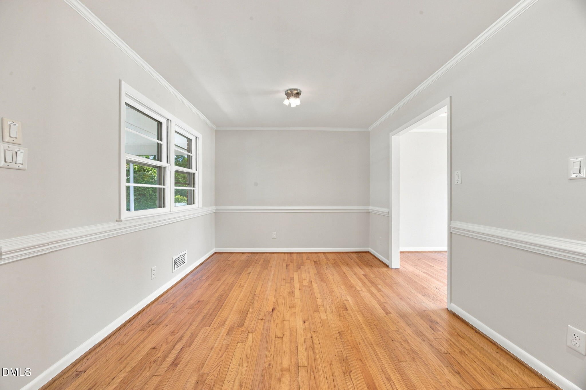 3512 Neptune Drive Property Photo 12