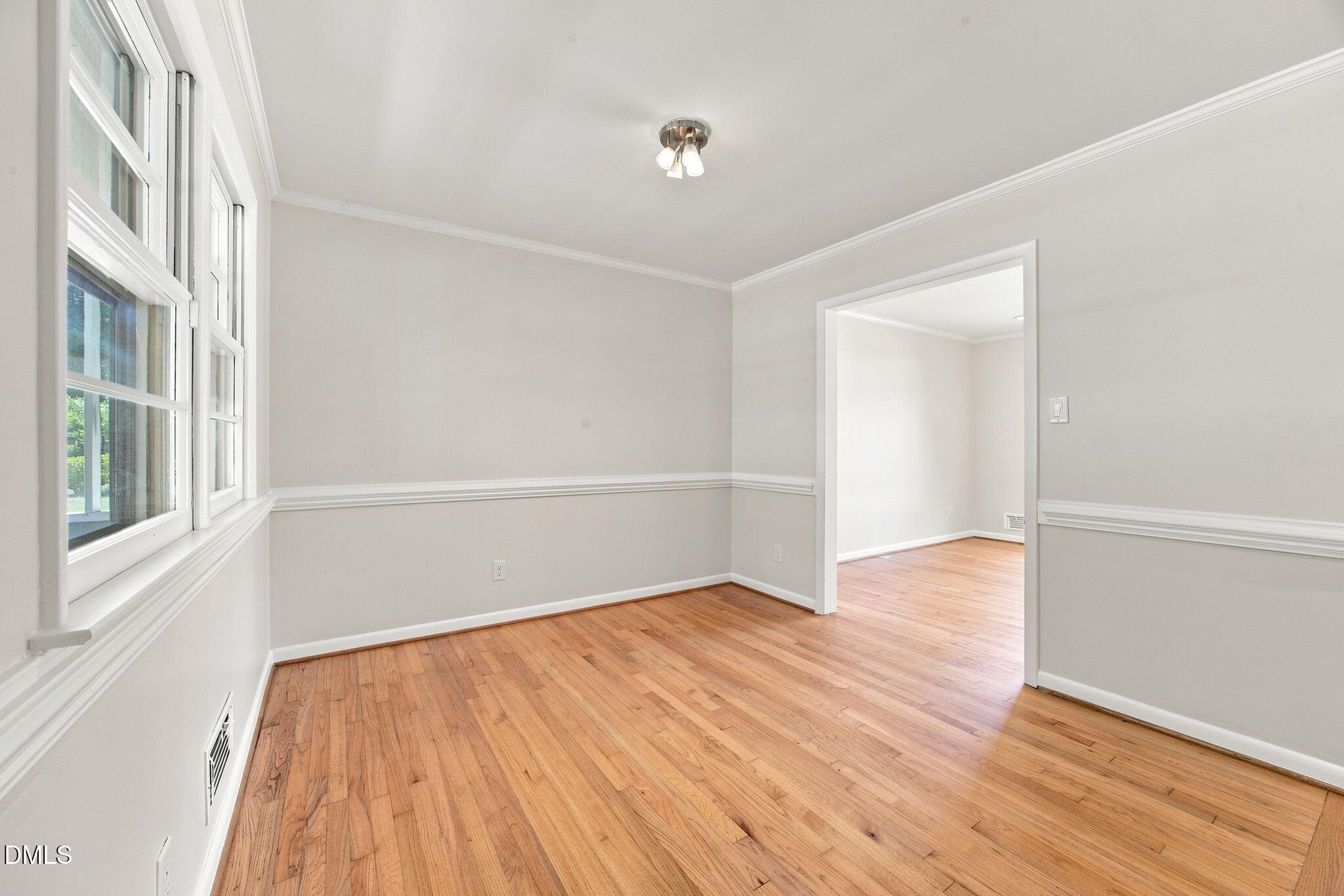 3512 Neptune Drive Property Photo 15