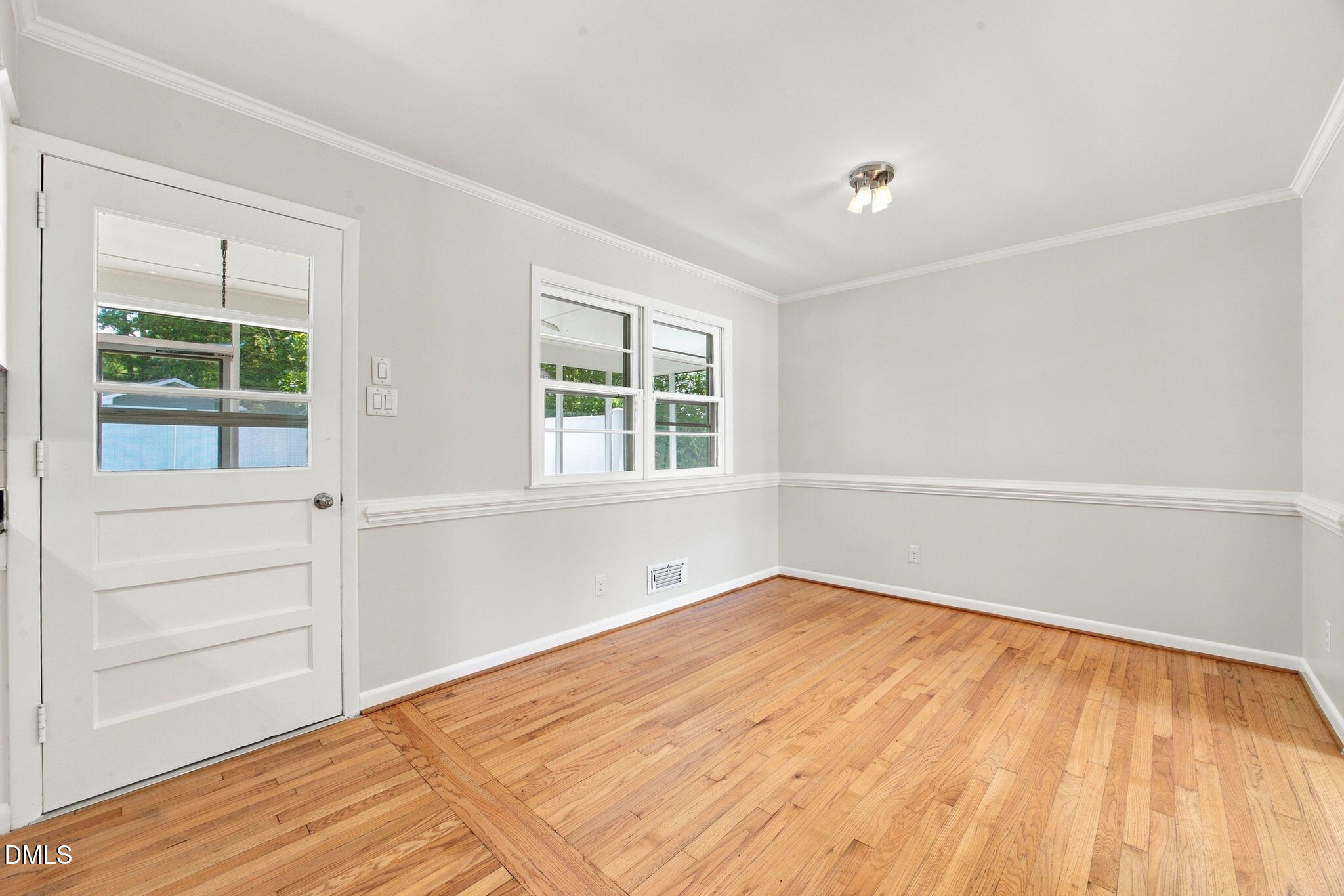 3512 Neptune Drive Property Photo 19