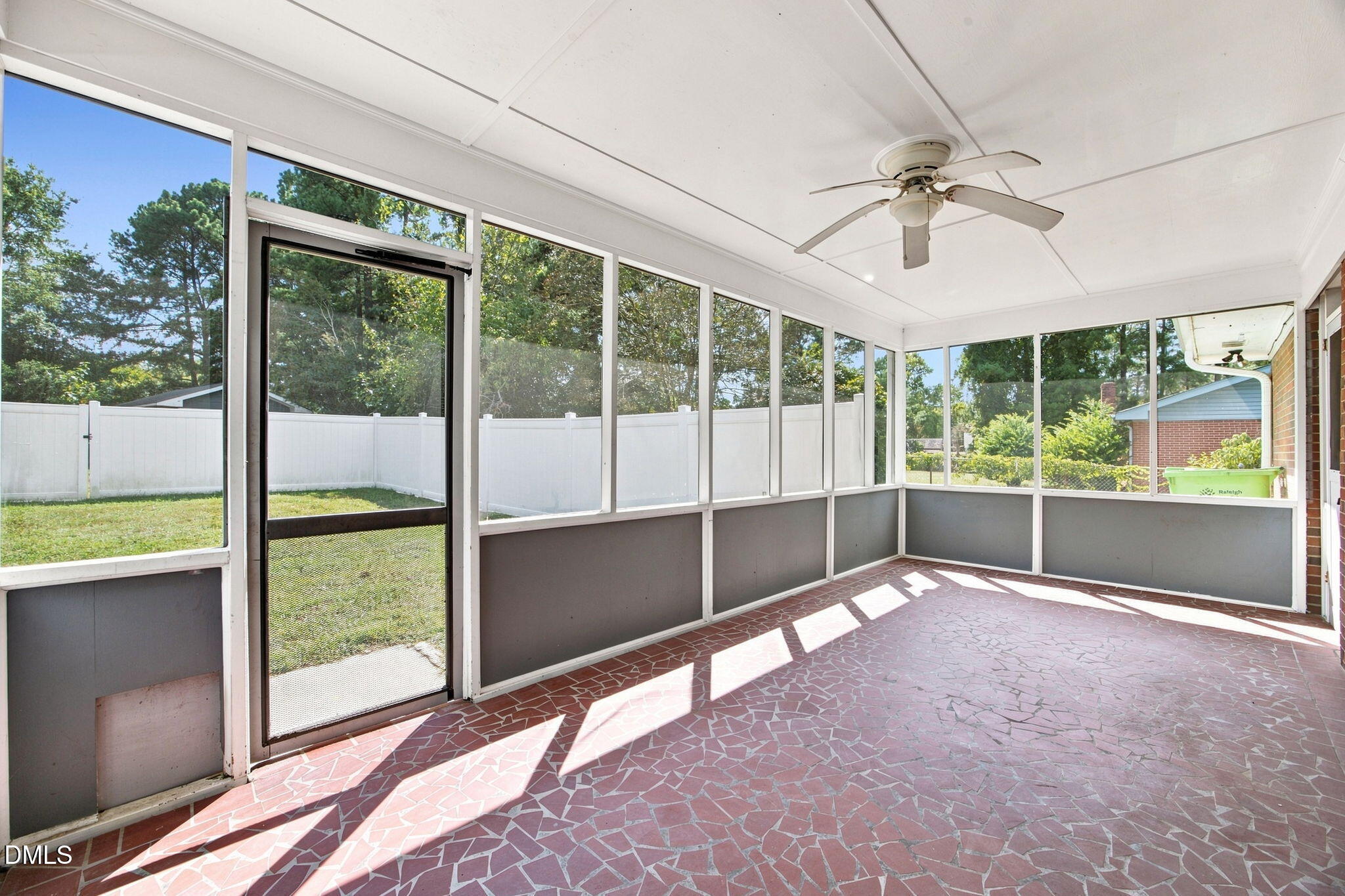 3512 Neptune Drive Property Photo 20