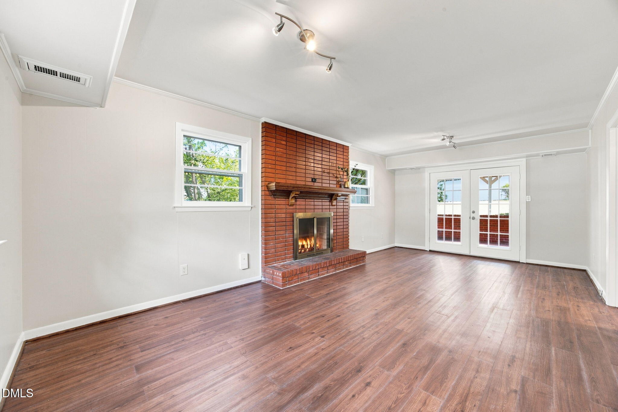 3512 Neptune Drive Property Photo 26