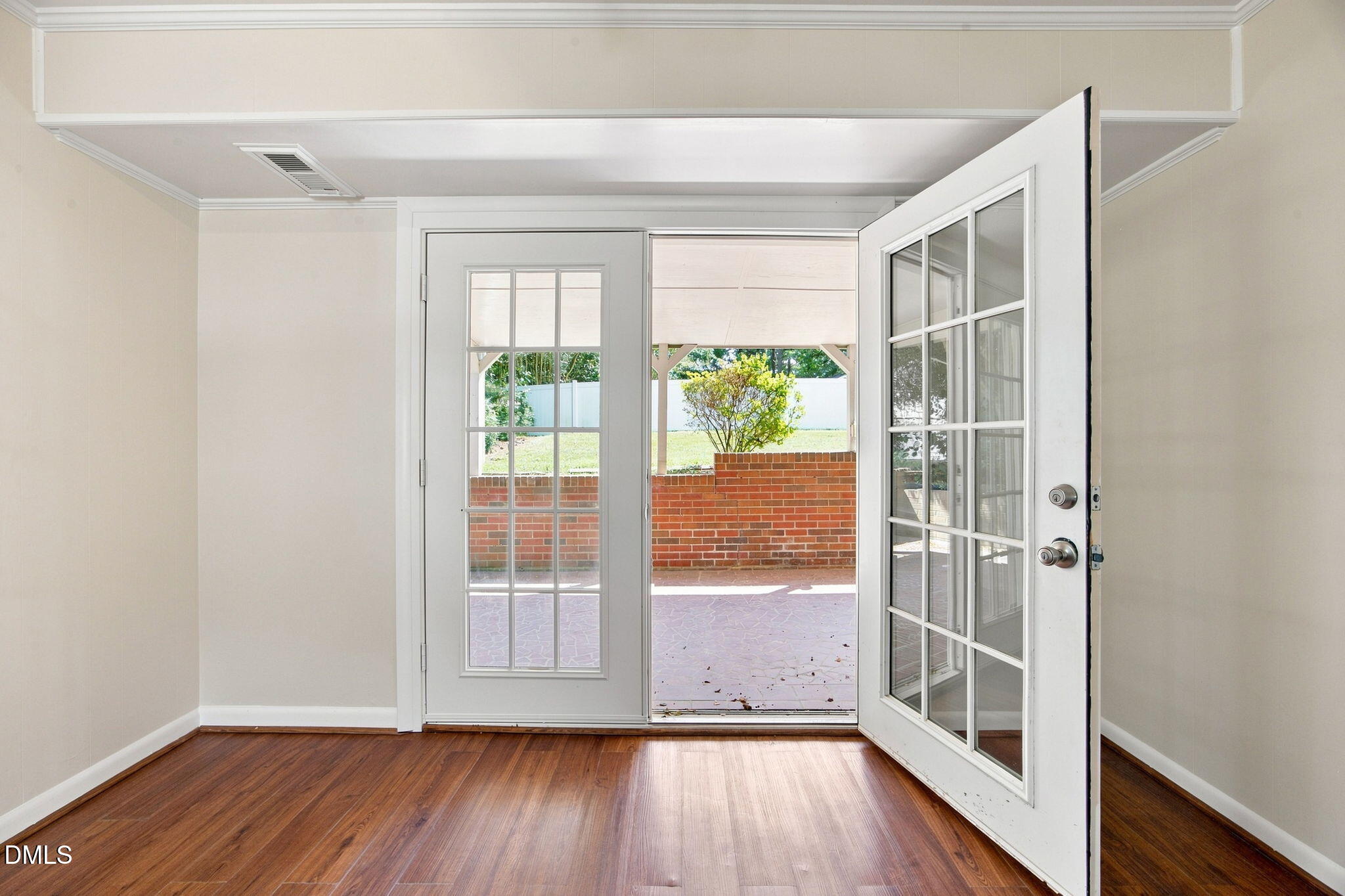 3512 Neptune Drive Property Photo 29