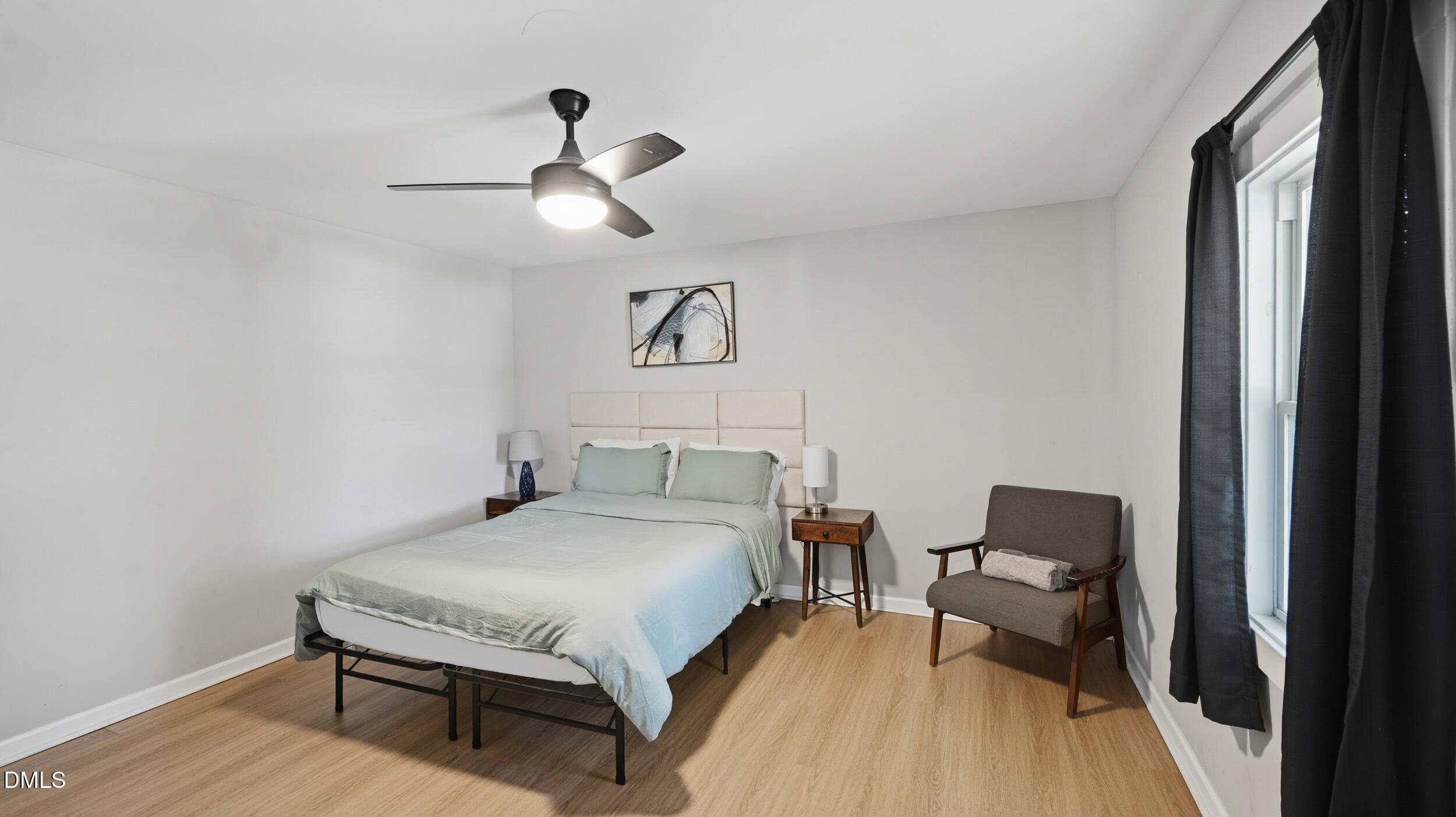 1208 Drew Street Property Photo 7