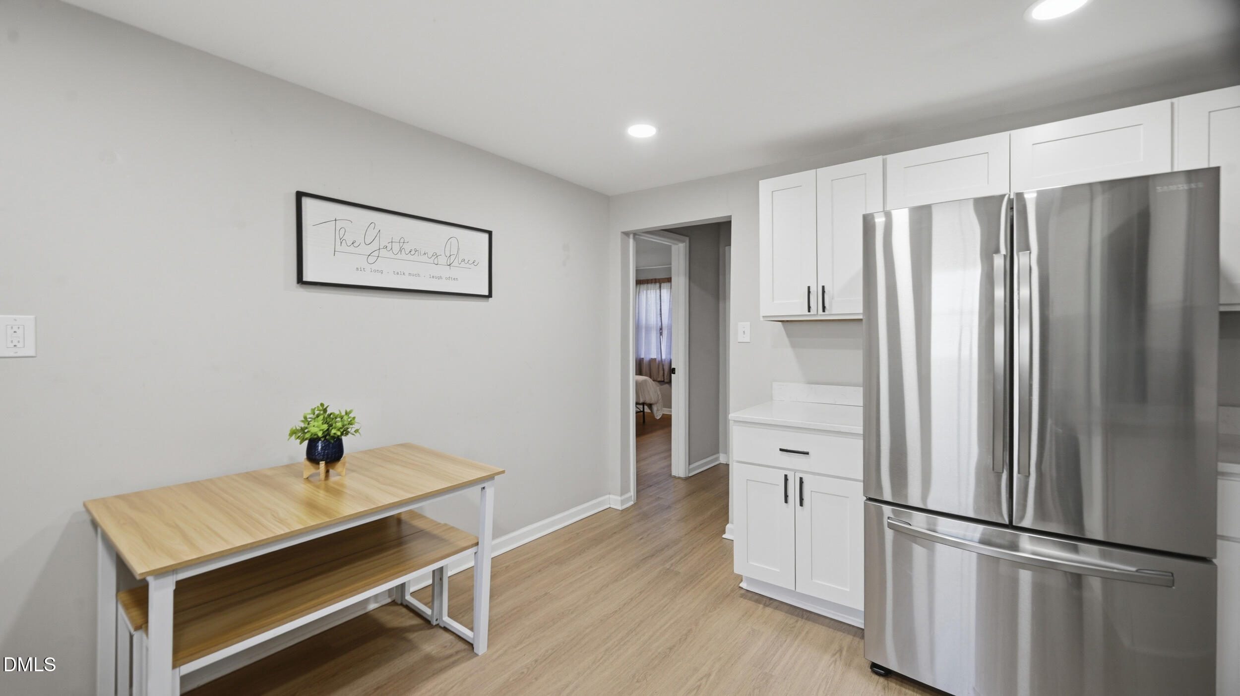 1208 Drew Street Property Photo 15