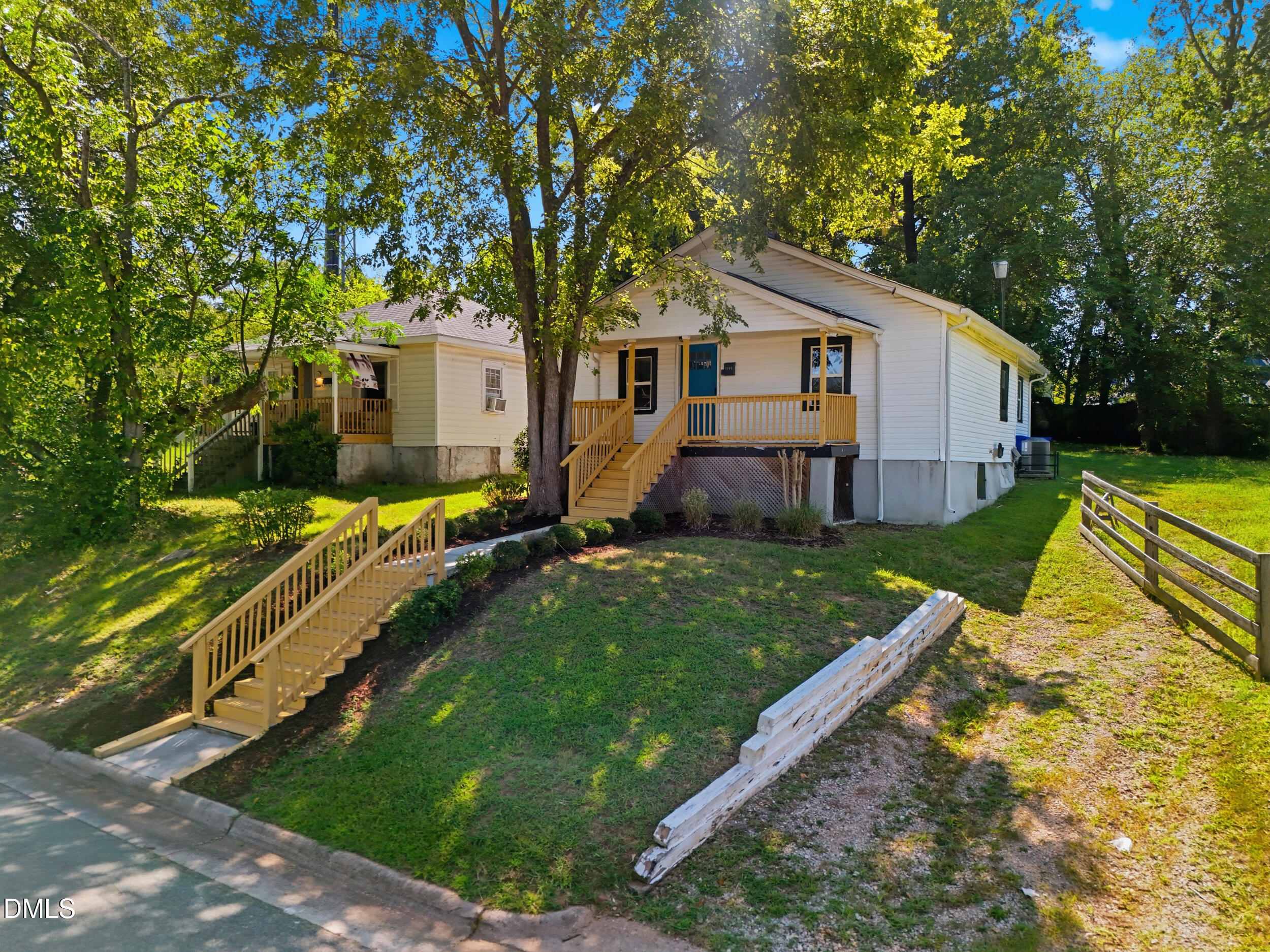 1208 Drew Street Property Photo 24