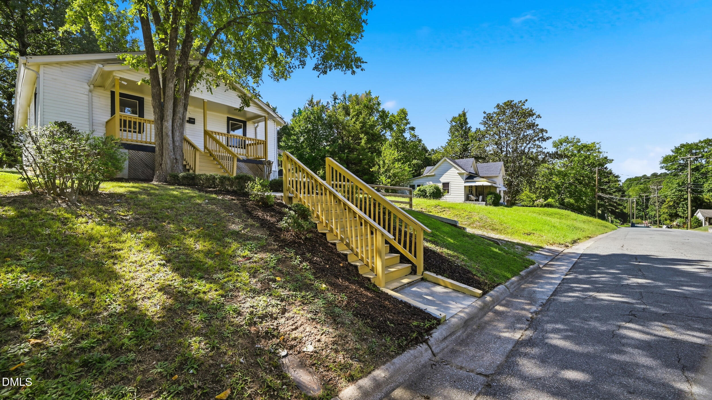 1208 Drew Street Property Photo 25