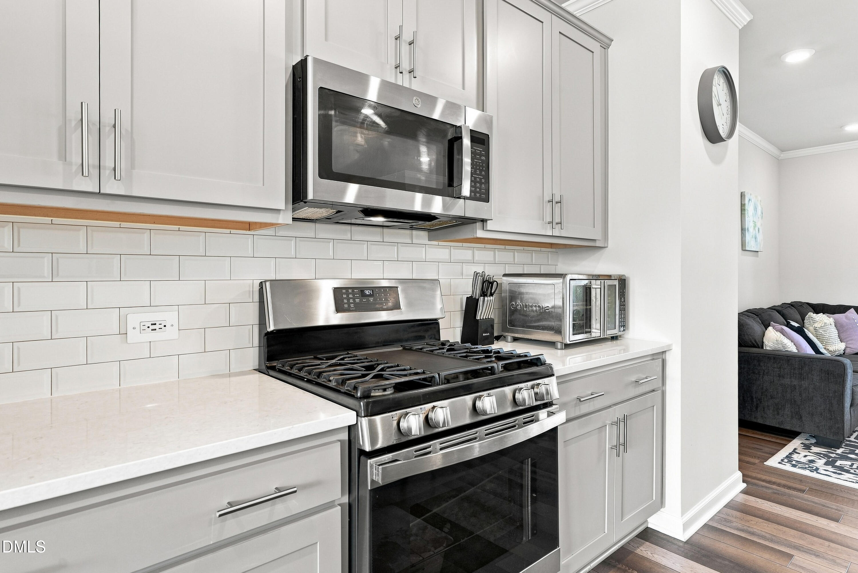 1261 Herb Garden Way Property Photo 18