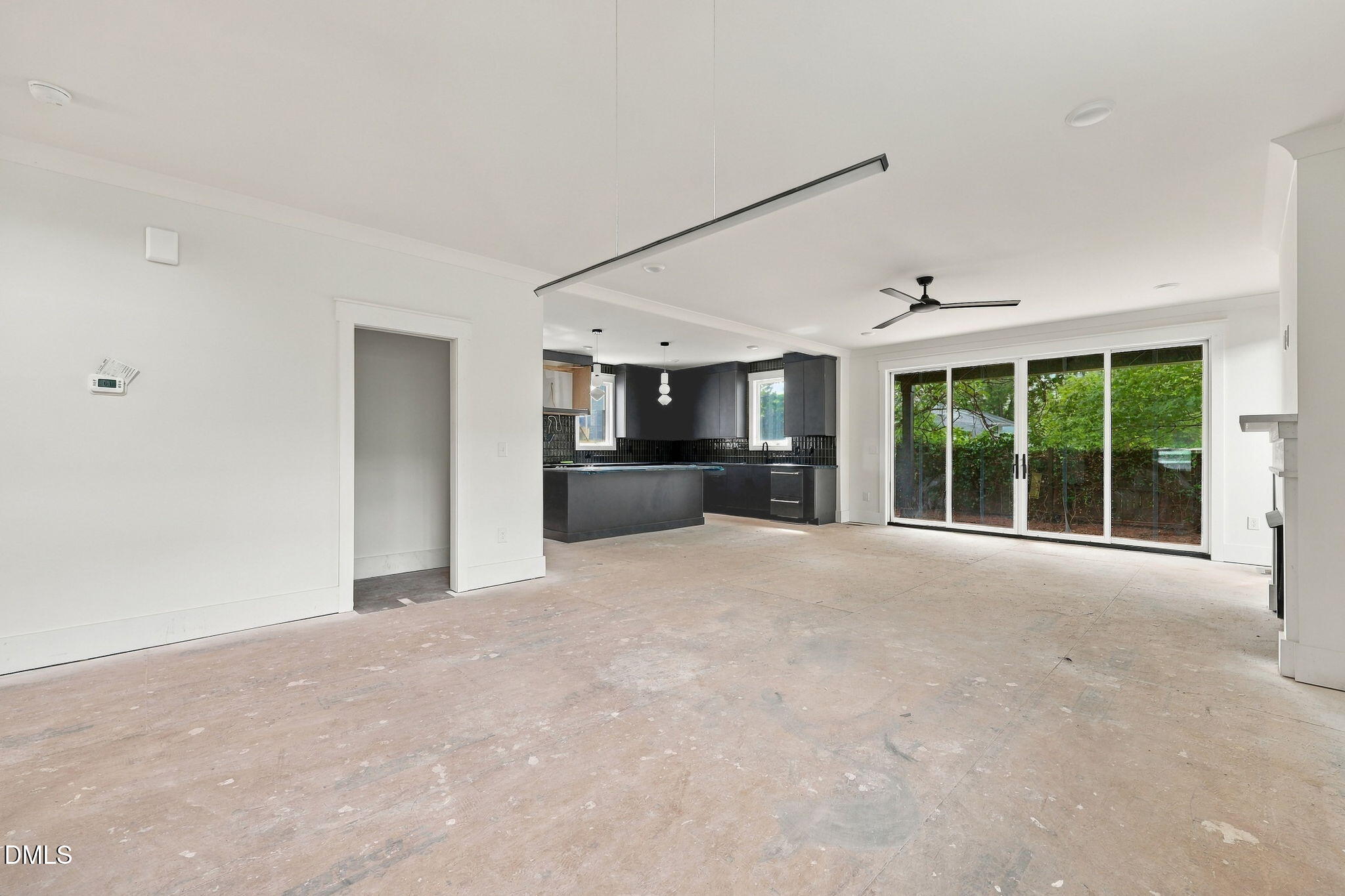 814 E Davie Street Property Photo 12