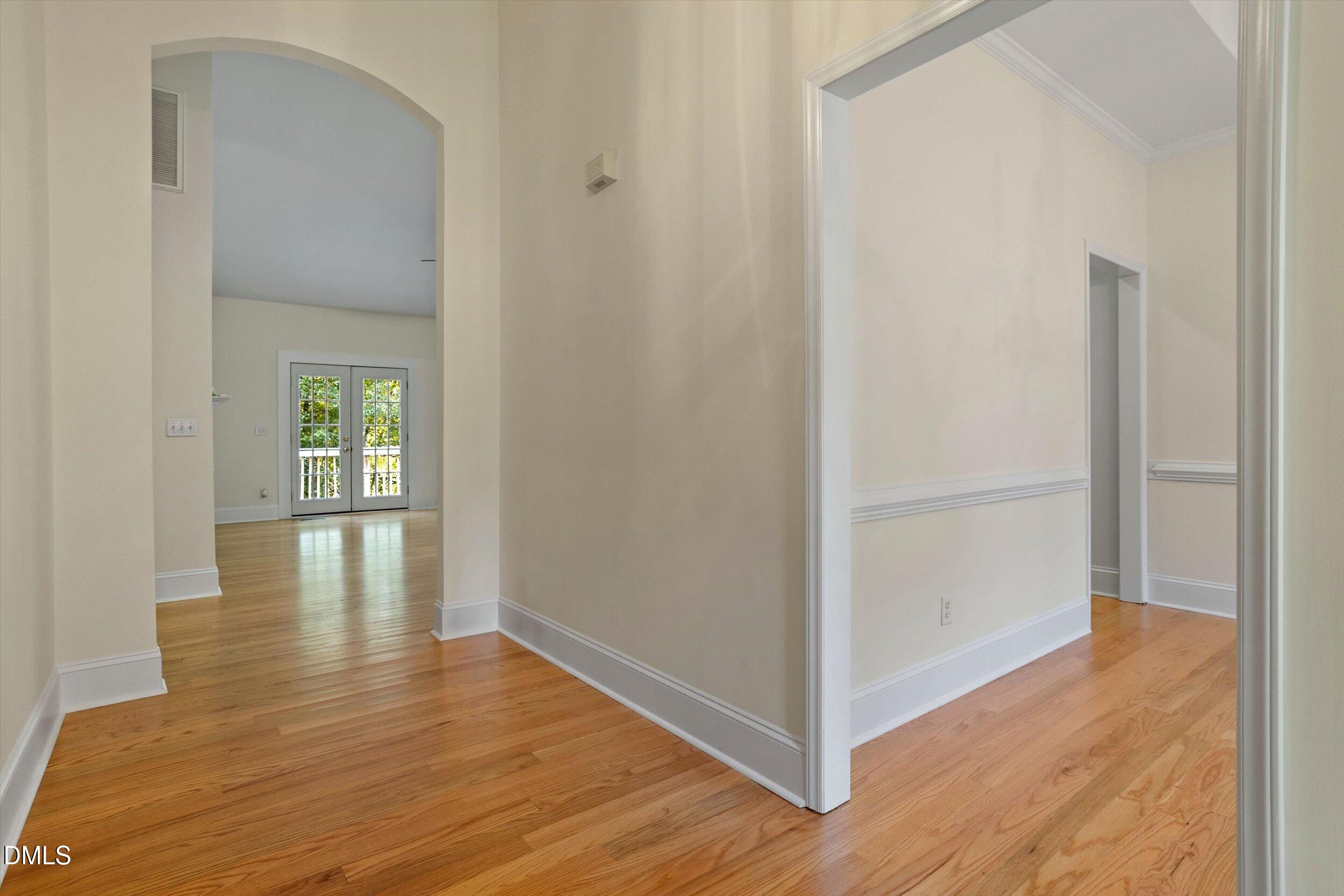 1004 Creek Haven Drive Property Photo 4