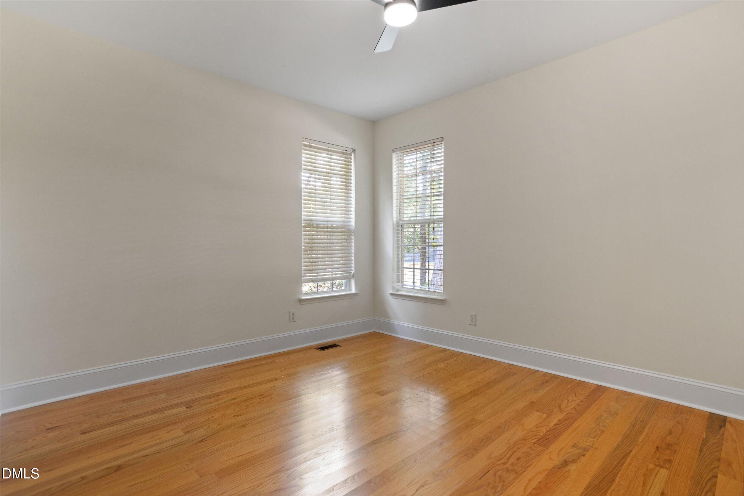 1004 Creek Haven Drive Property Photo 19