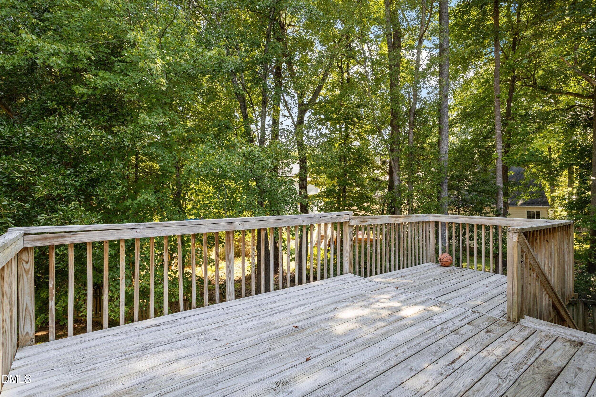 1004 Creek Haven Drive Property Photo 30