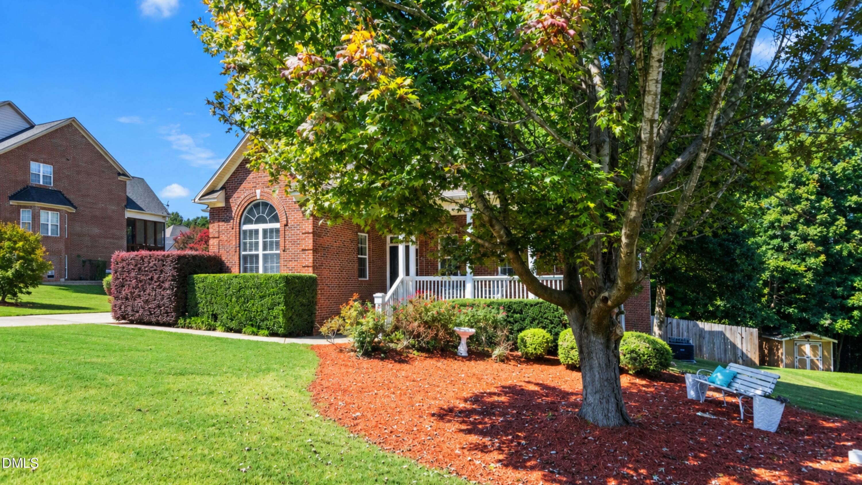 505 River Knoll Drive Property Photo 4