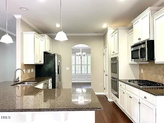 228 Strolling Way Property Photo 6