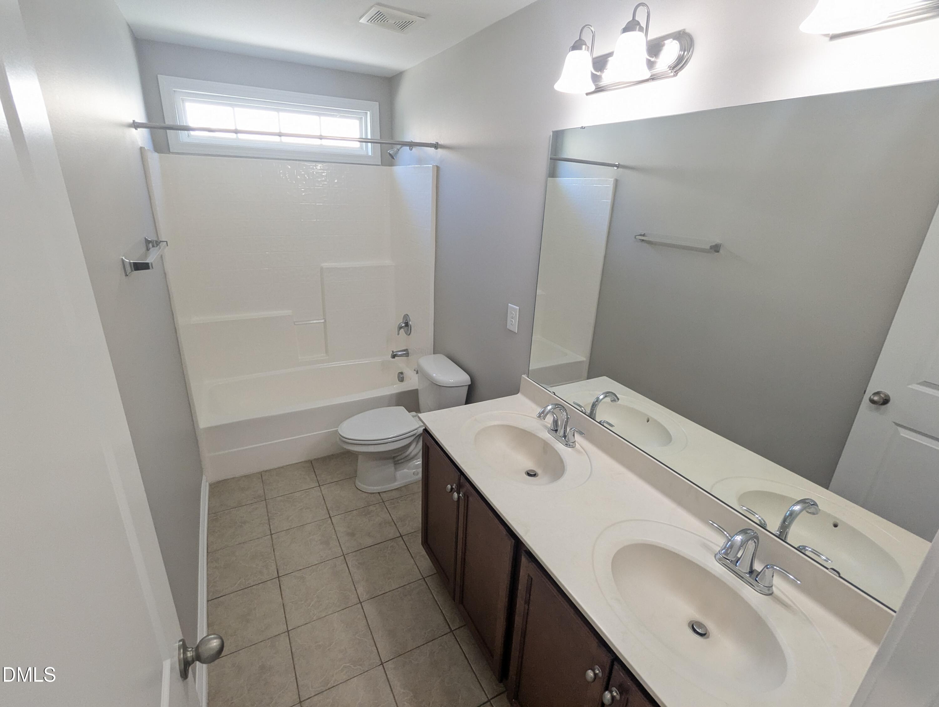 228 Strolling Way Property Photo 13