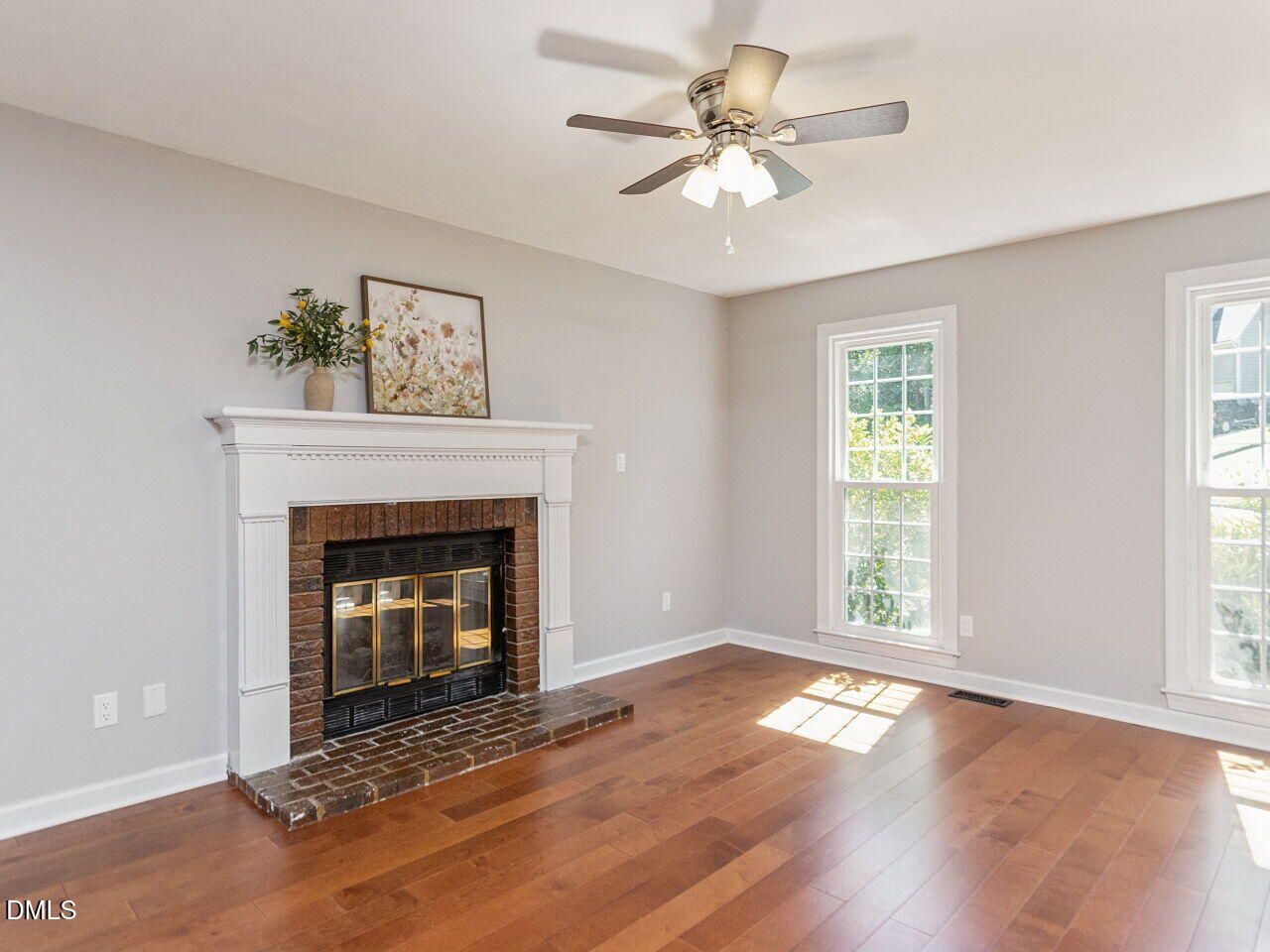 1 Leeward Court Property Photo 4