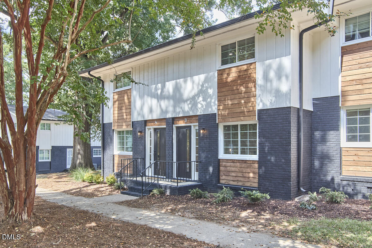 2613 Mcneil Street B Property Photo 1