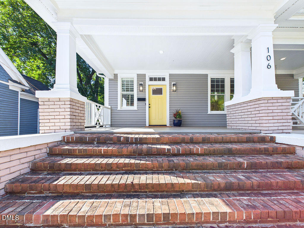 106 E Trinity Avenue Property Photo 3