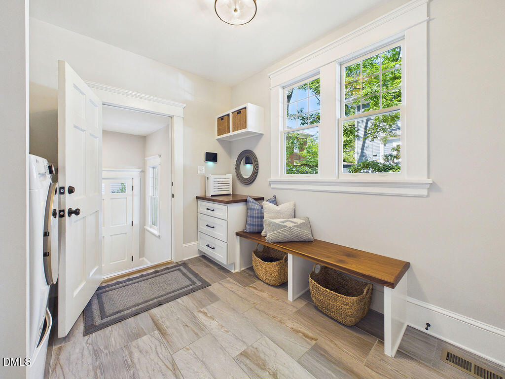106 E Trinity Avenue Property Photo 45